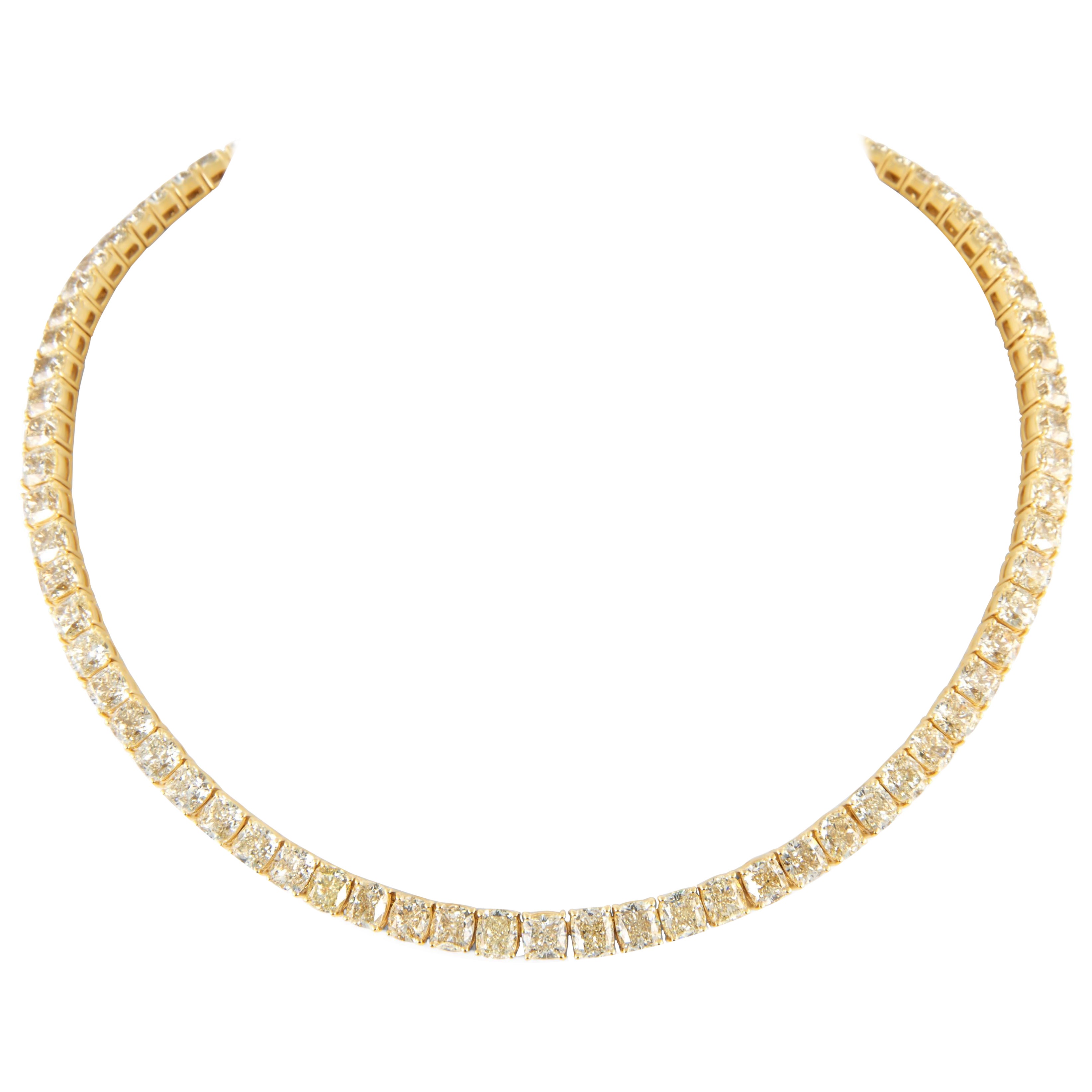 Alexander Beverly Hills Collier de tennis en or jaune 18k et diamant jaune 53,99ct