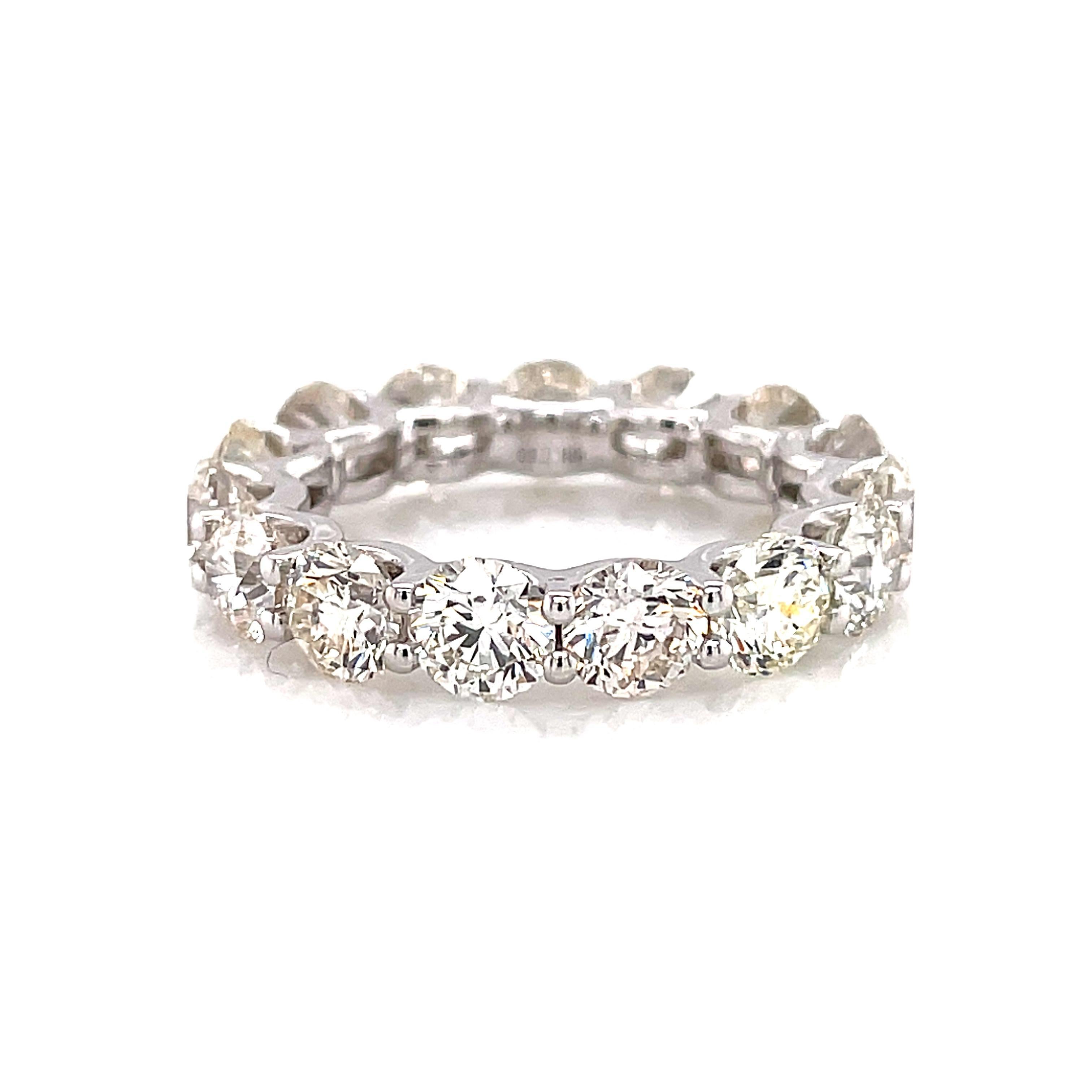 Contemporary Alexander Beverly Hills 5.68ct Round Diamond Eternity Band 18k White Gold s.6.25 For Sale