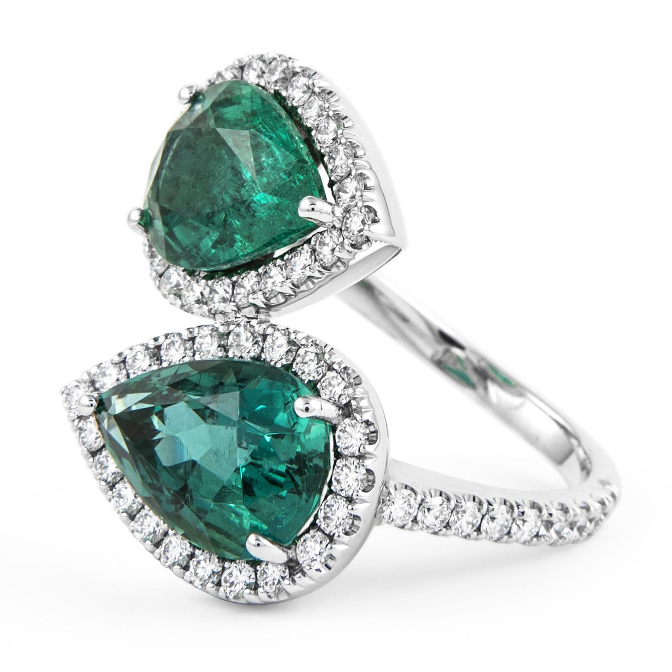 Alexander Beverly Hills Bypass-Ring 18k, GIA 6,33 Karat Smaragd Minor & Diamant (Tropfenschliff) im Angebot