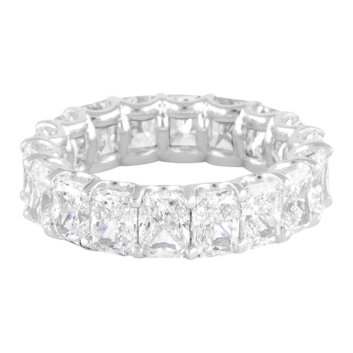 Alexander Beverly Hills 7,32ct D/E VVS Radiant Diamond Eternity Band 18k 6.25