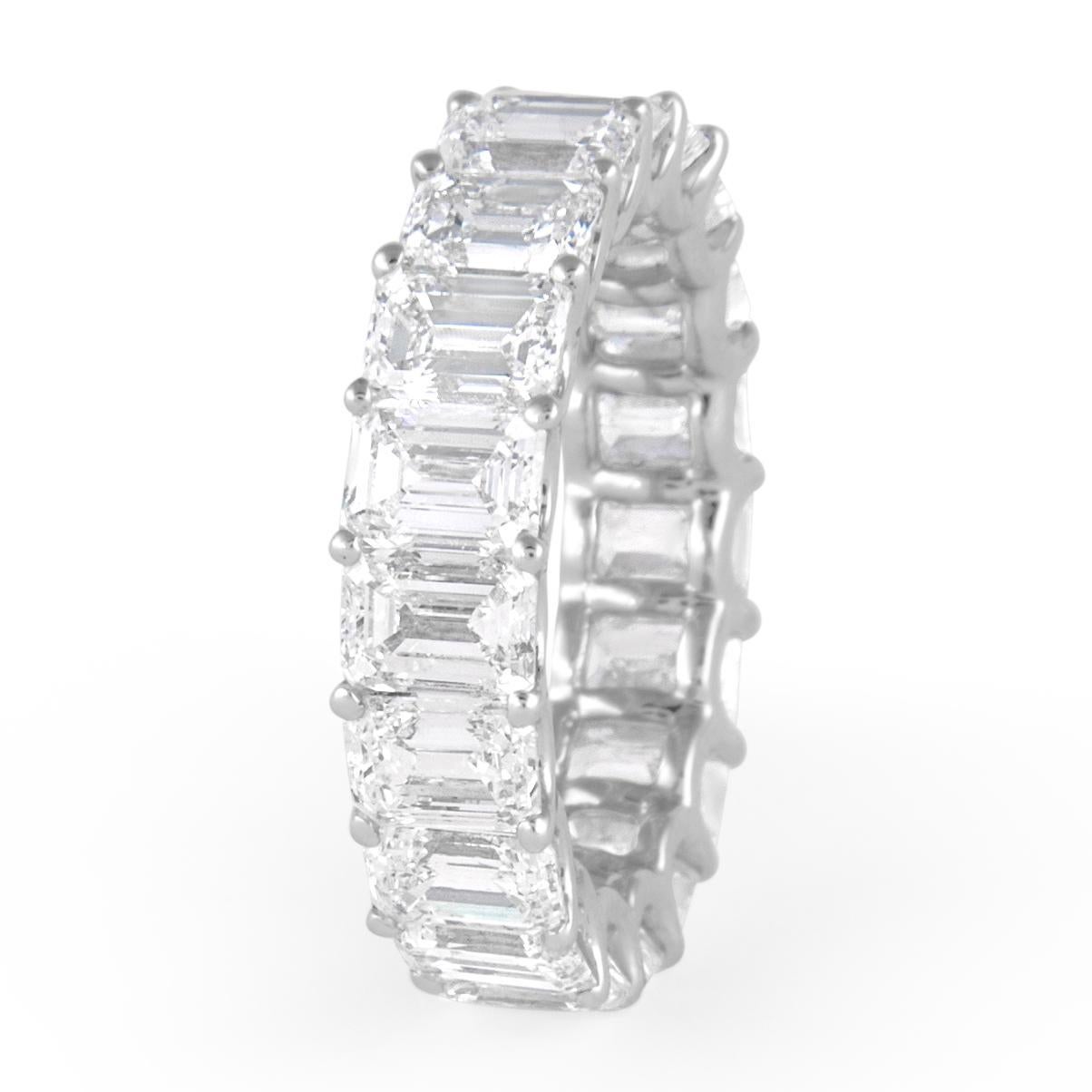 Contemporary Alexander Beverly Hills 7.32ct Emerald Cut Diamond Eternity Band 18k s.6