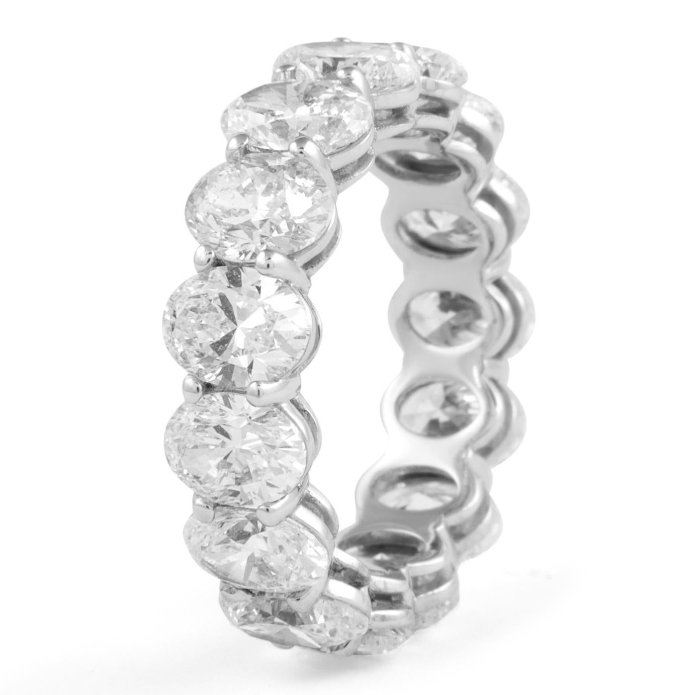 Contemporain Alexander Beverly Hills Bracelet d'éternité en or blanc 18k avec diamant ovale de 7,34ct 6,5 en vente