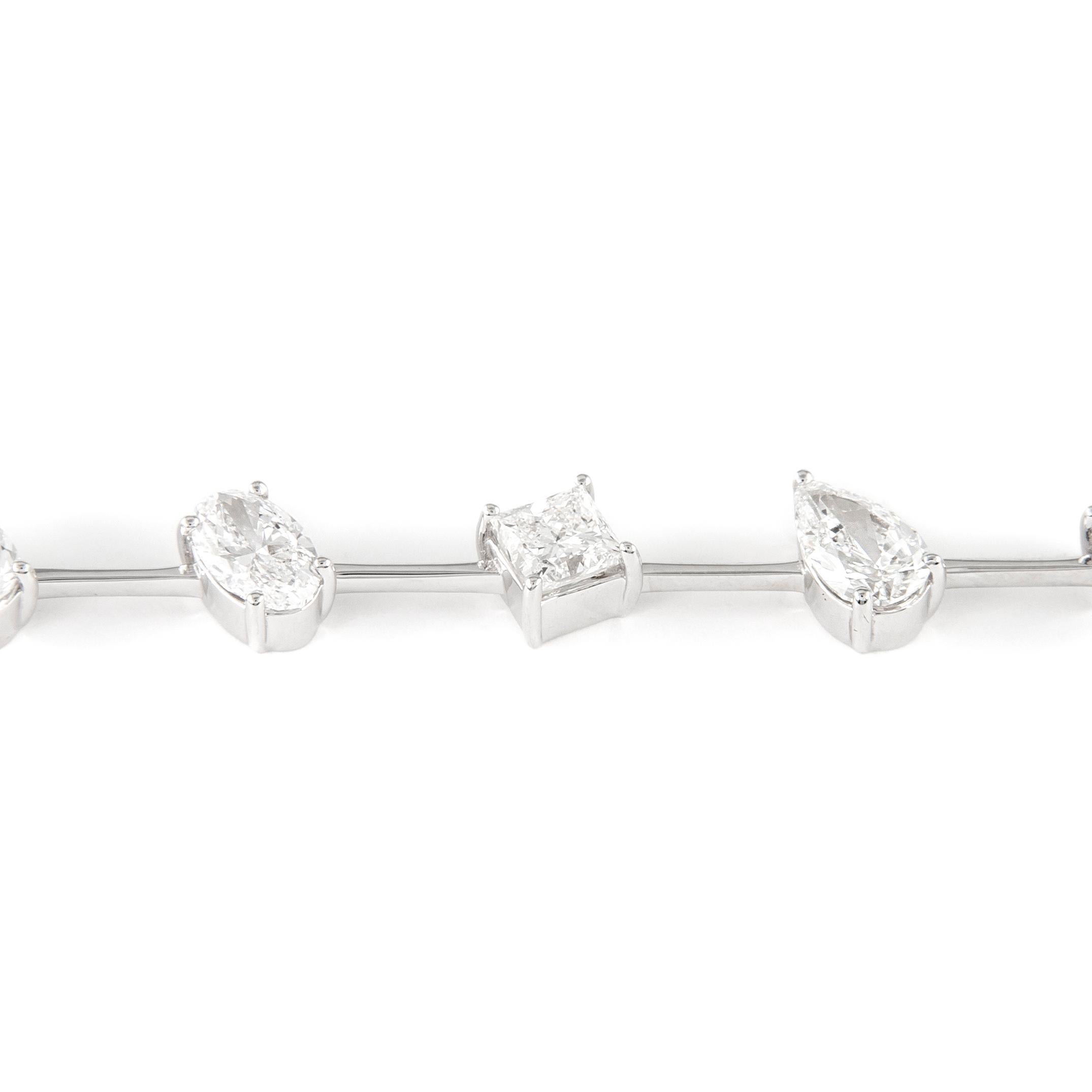 Oval Cut Alexander Beverly Hills 7.52ct Mixed Diamond Bracelet 18k White Gold For Sale