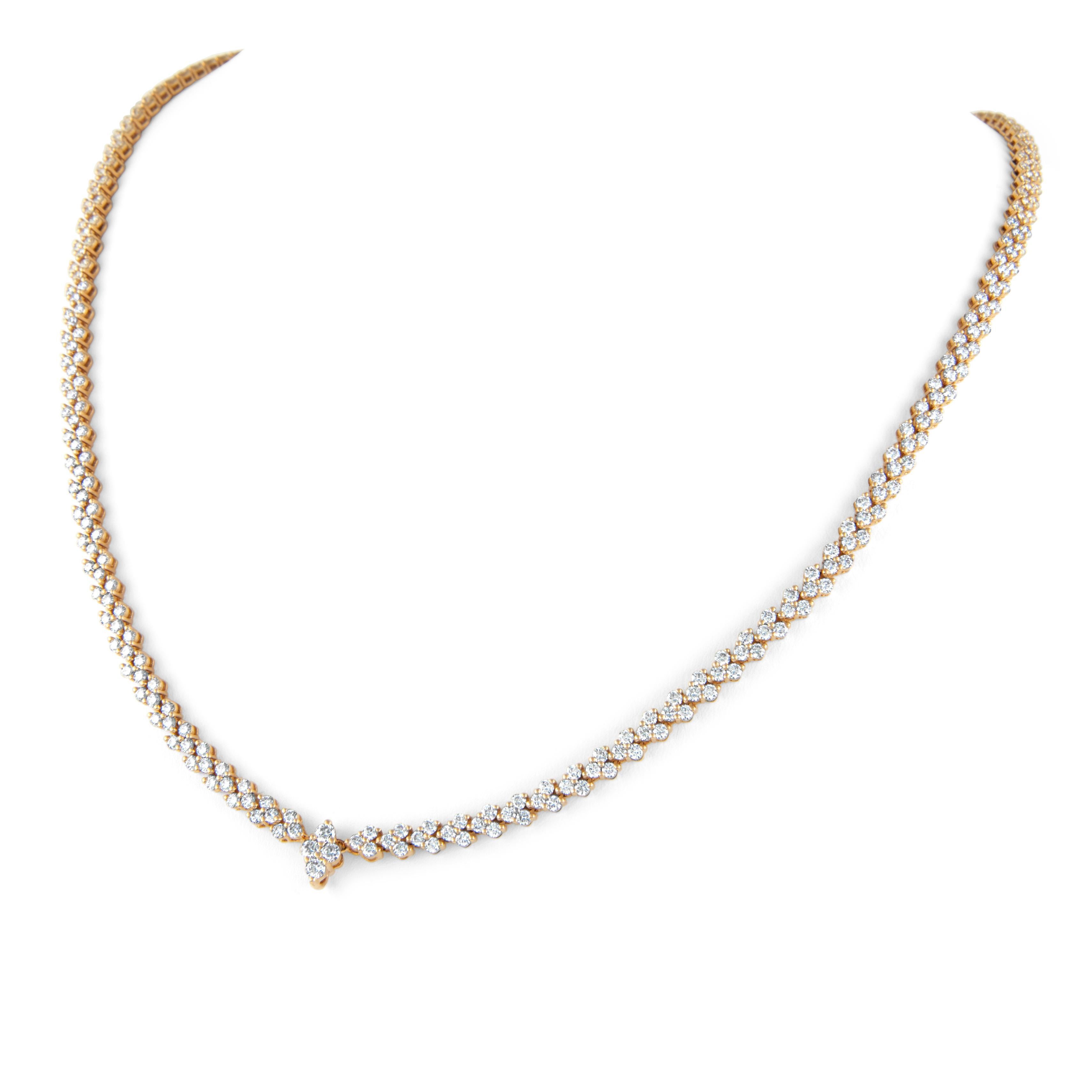 Contemporary Alexander Beverly Hills 7.79ct Diamond Necklace Pendant Latch 18k Rose Gold For Sale
