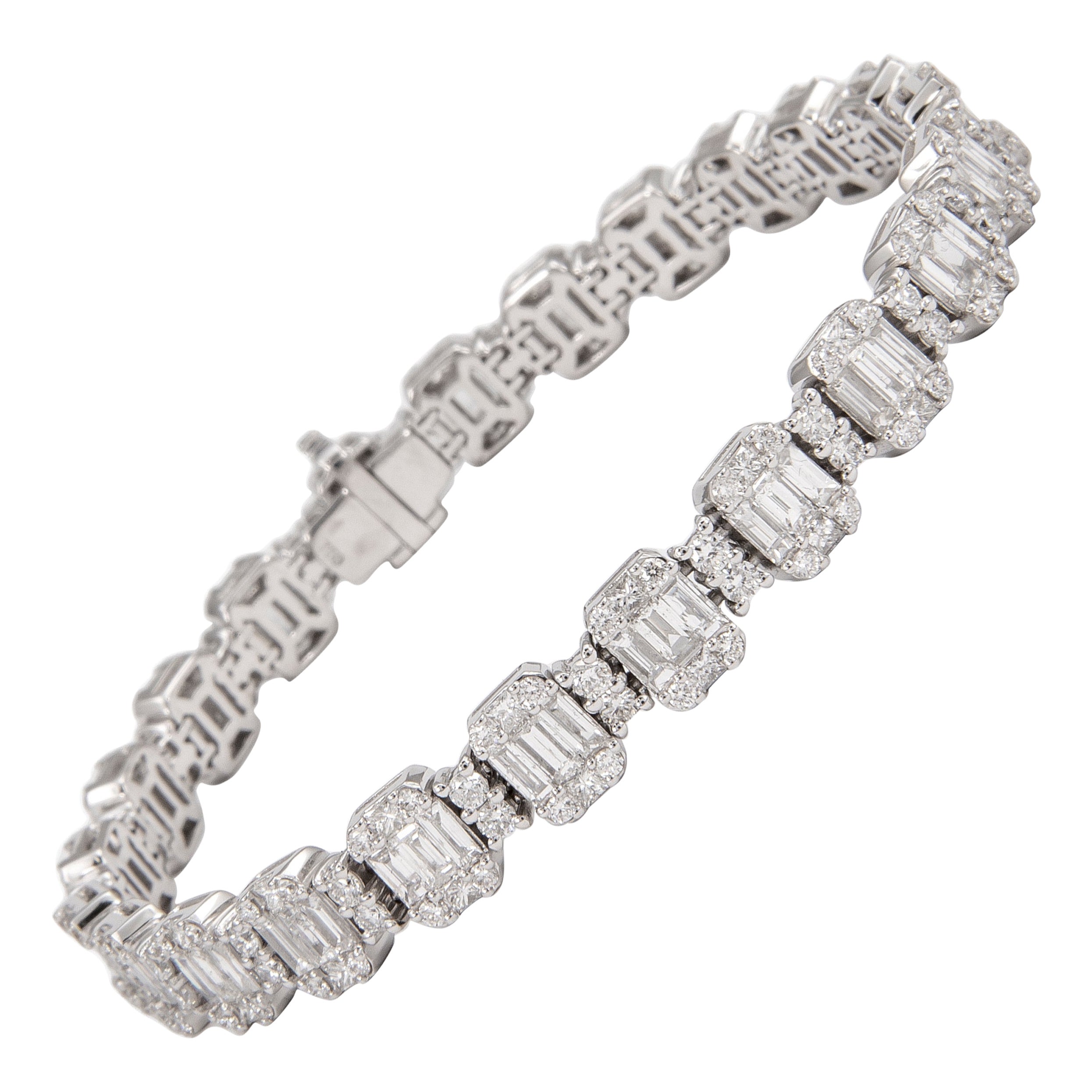Alexander Beverly Hills Pulsera de oro blanco de 18 quilates con juego de diamantes ilusión de 7,93 quilates