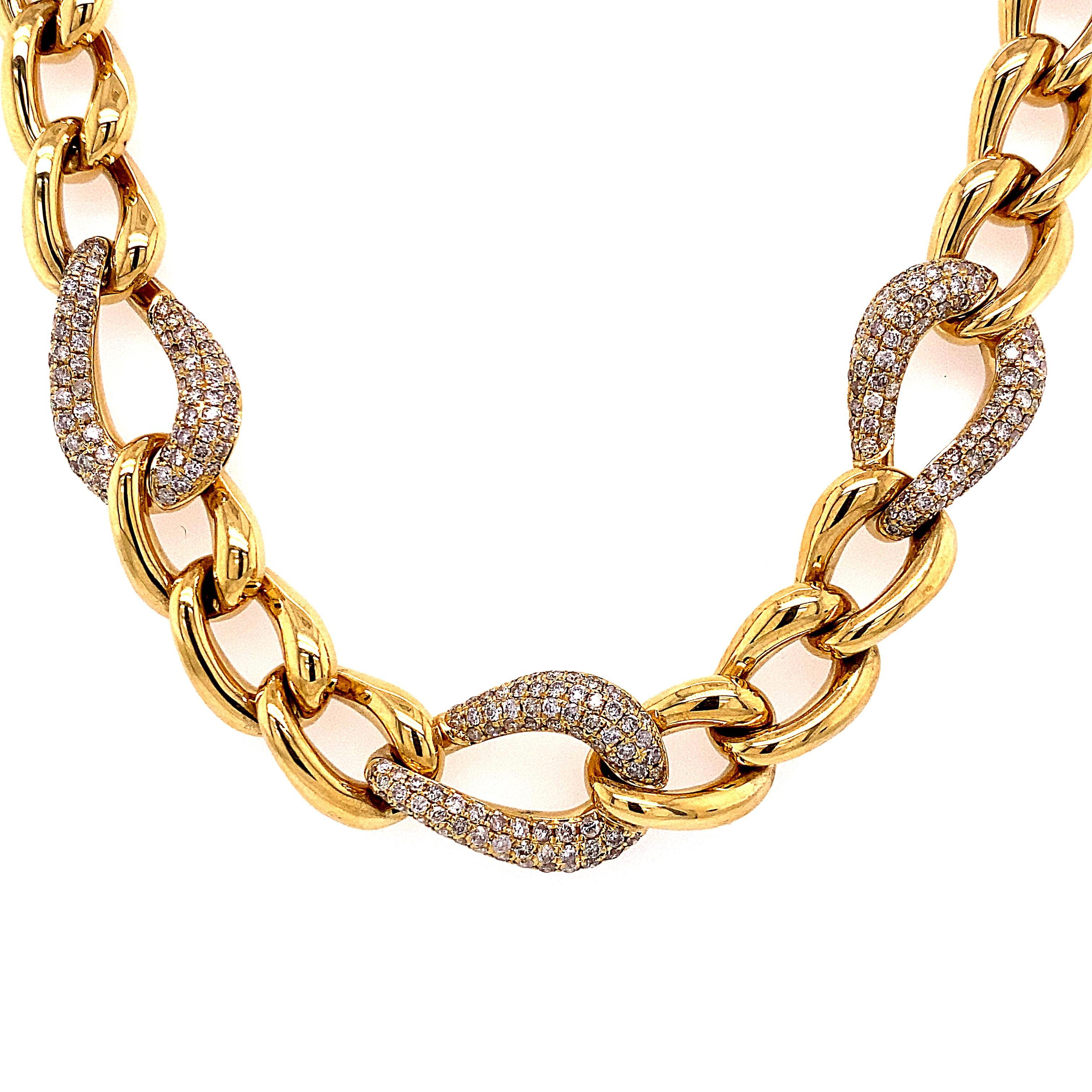 Contemporain Alexander Beverly Hills Collier à maillons cubains en or jaune 18 carats et diamants 8,21 carats en vente