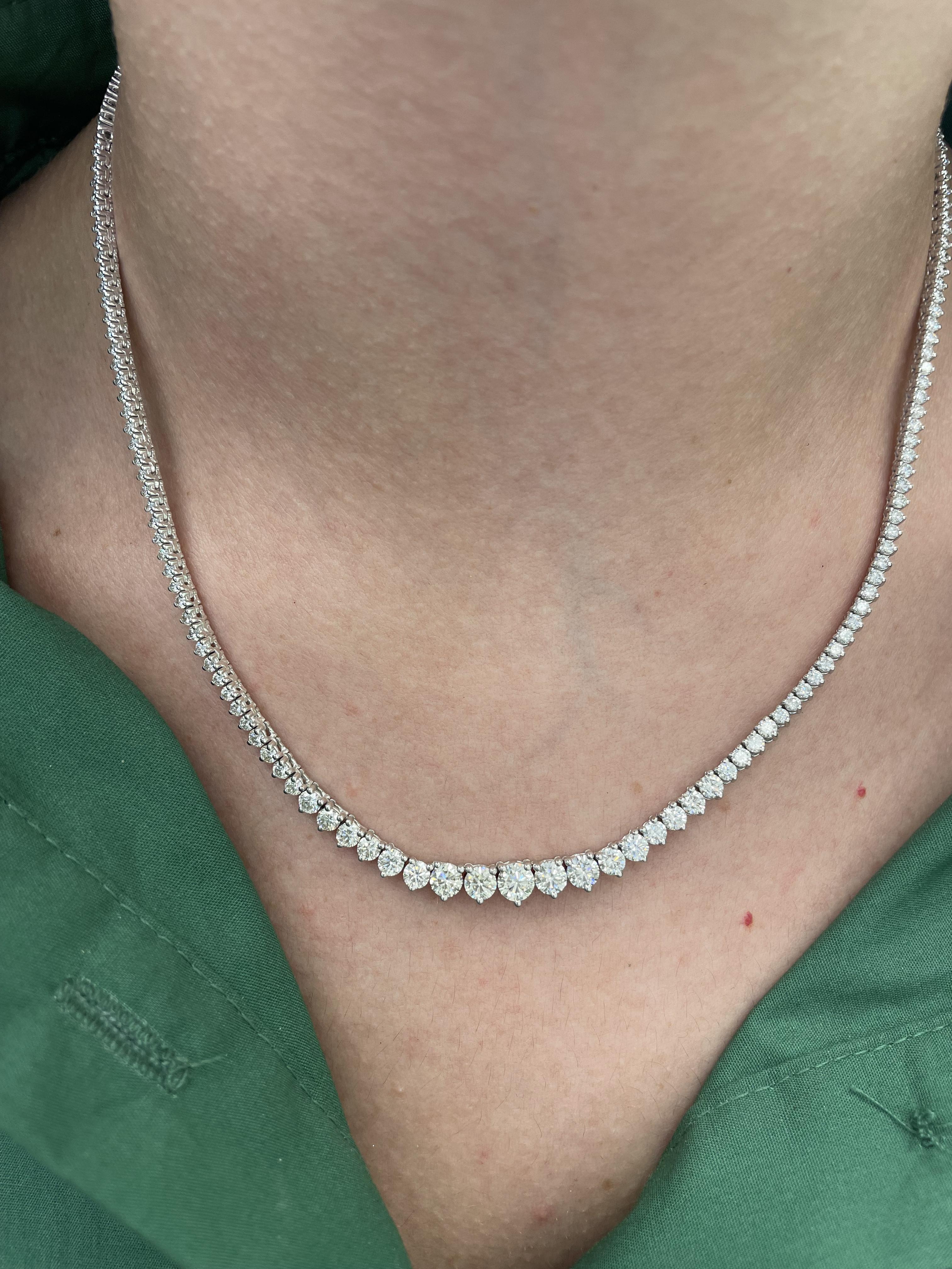 Beautiful and classic diamond 3-prong tennis riviera necklace, by Alexander Beverly Hills.
179 round brilliant diamonds, 8.35 carats. Approximately I color and VVS2-VS2 clarity. 14-karat white gold, 19.14 grams, prong set, 17in.
Accommodated with an