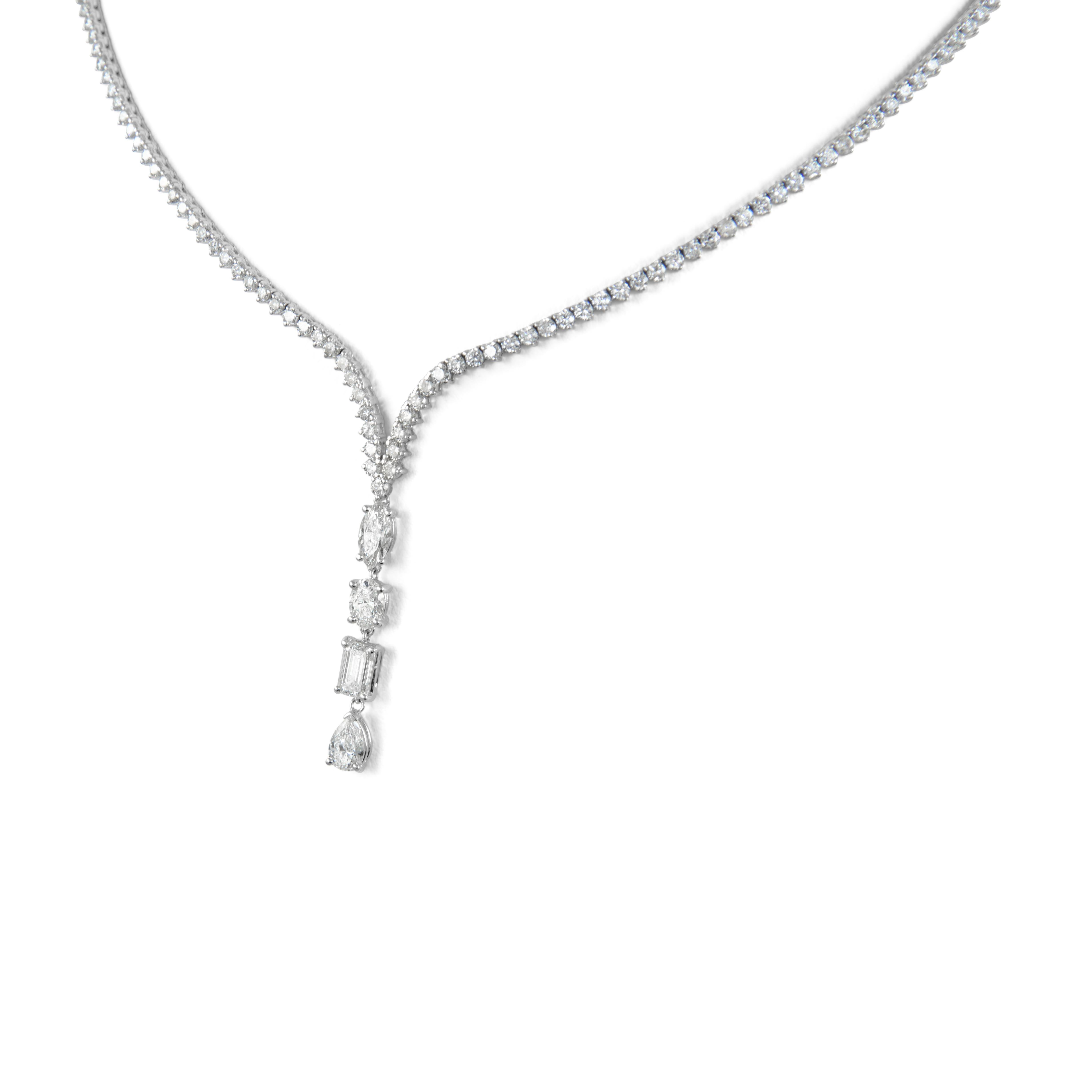 Taglio smeraldo Alexander Beverly Hills - Collana tennis con diamanti a goccia da 8,64 carati in oro bianco 18 carati in vendita