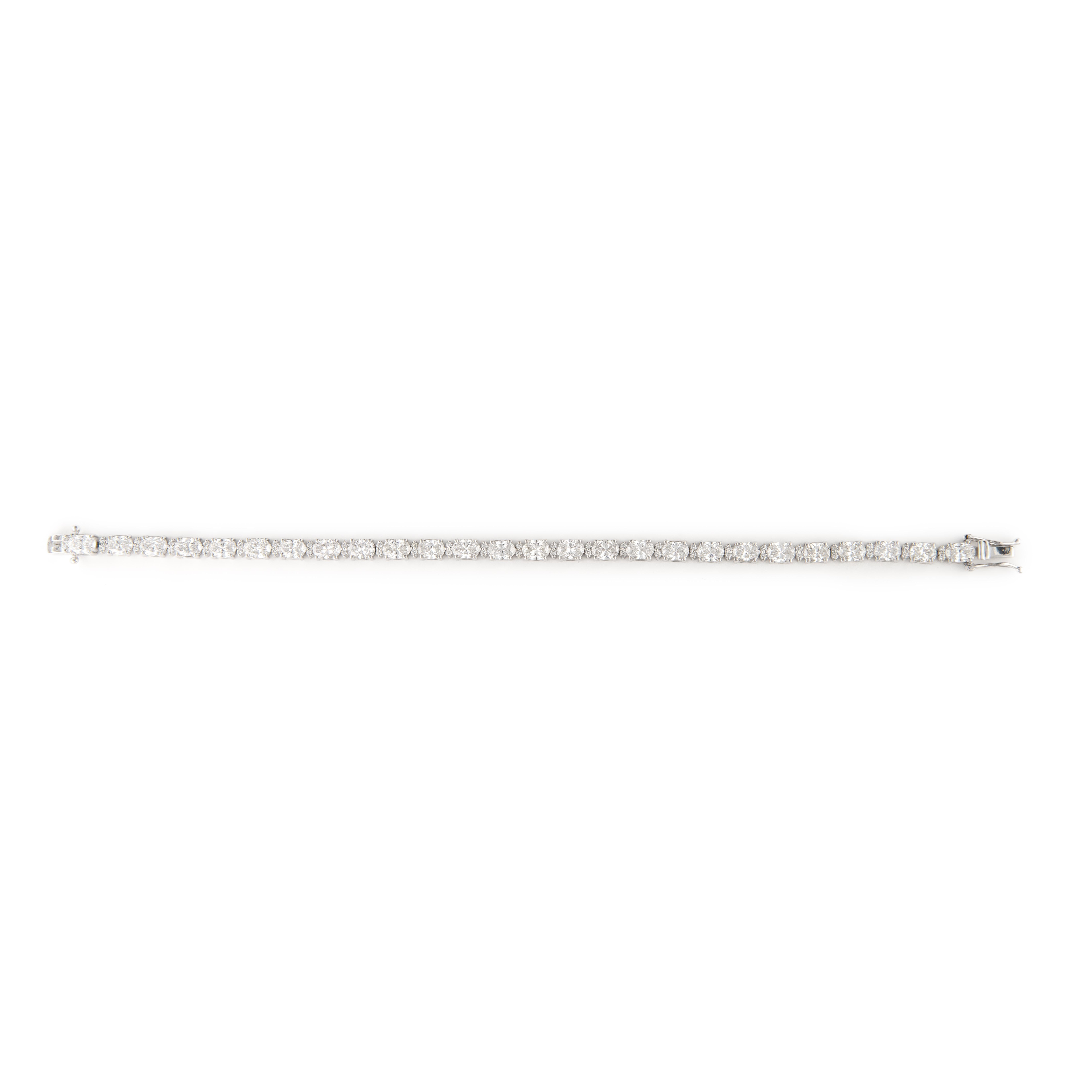 Contemporaneo Alexander Beverly Hills - Bracciale tennis est-ovest con diamanti ovali da 8,76 carati - Oro 18 carati in vendita