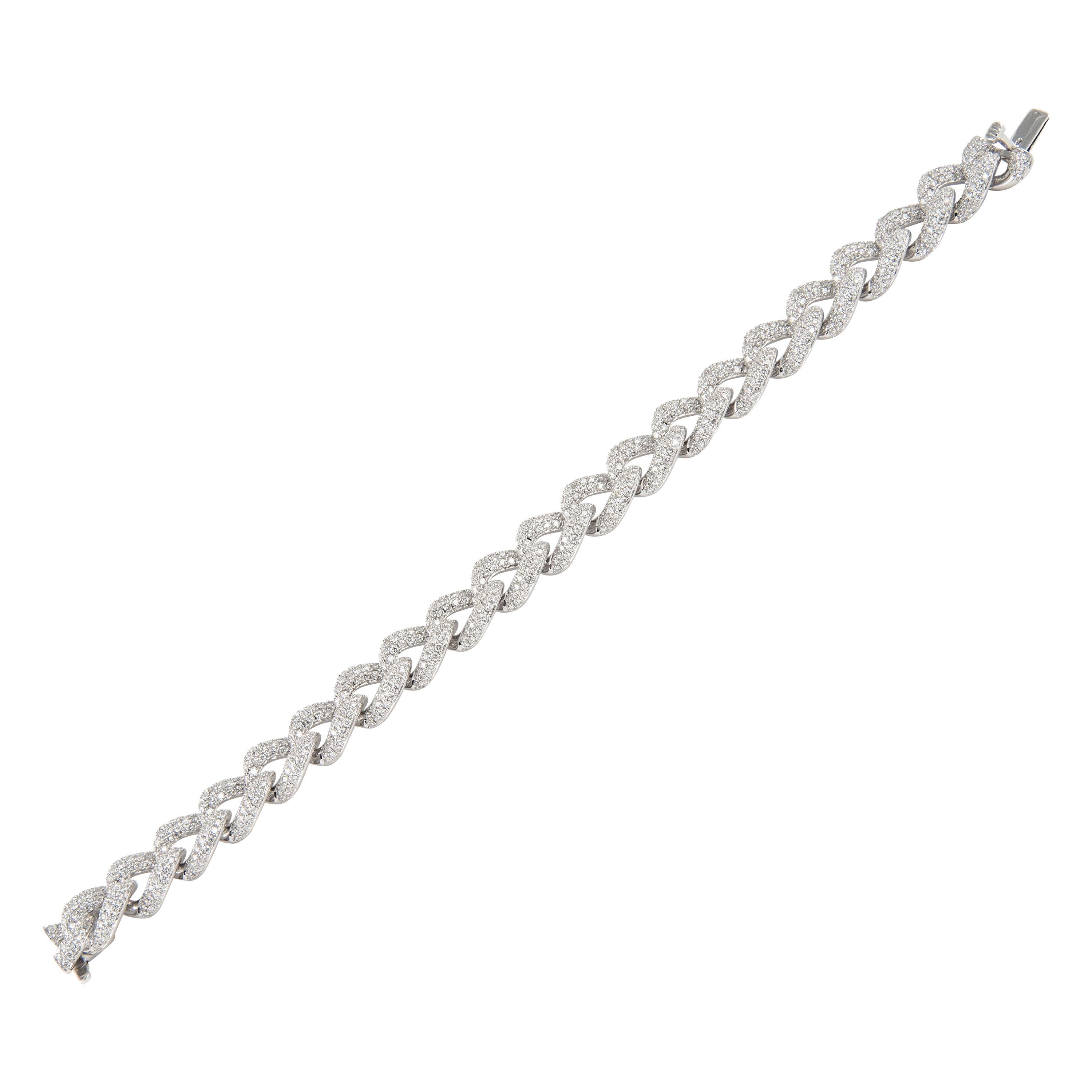 Alexander Beverly Hills Kubanisches Gliederarmband aus 18 Karat Weißgold mit 9,28 Karat Diamanten