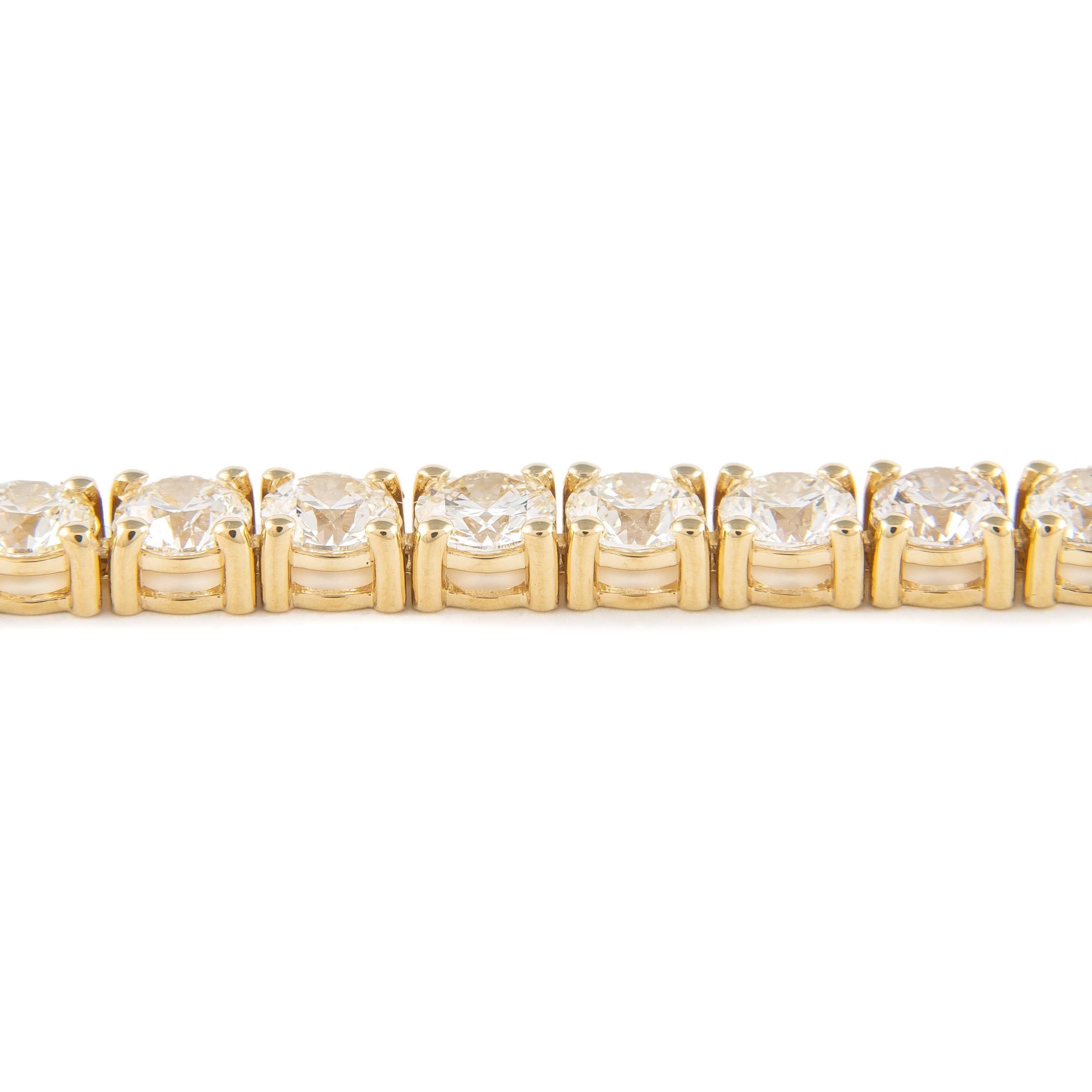 Contemporary Alexander Beverly Hills 9.88ct Diamond Tennis Bracelet 18k Yellow Gold For Sale
