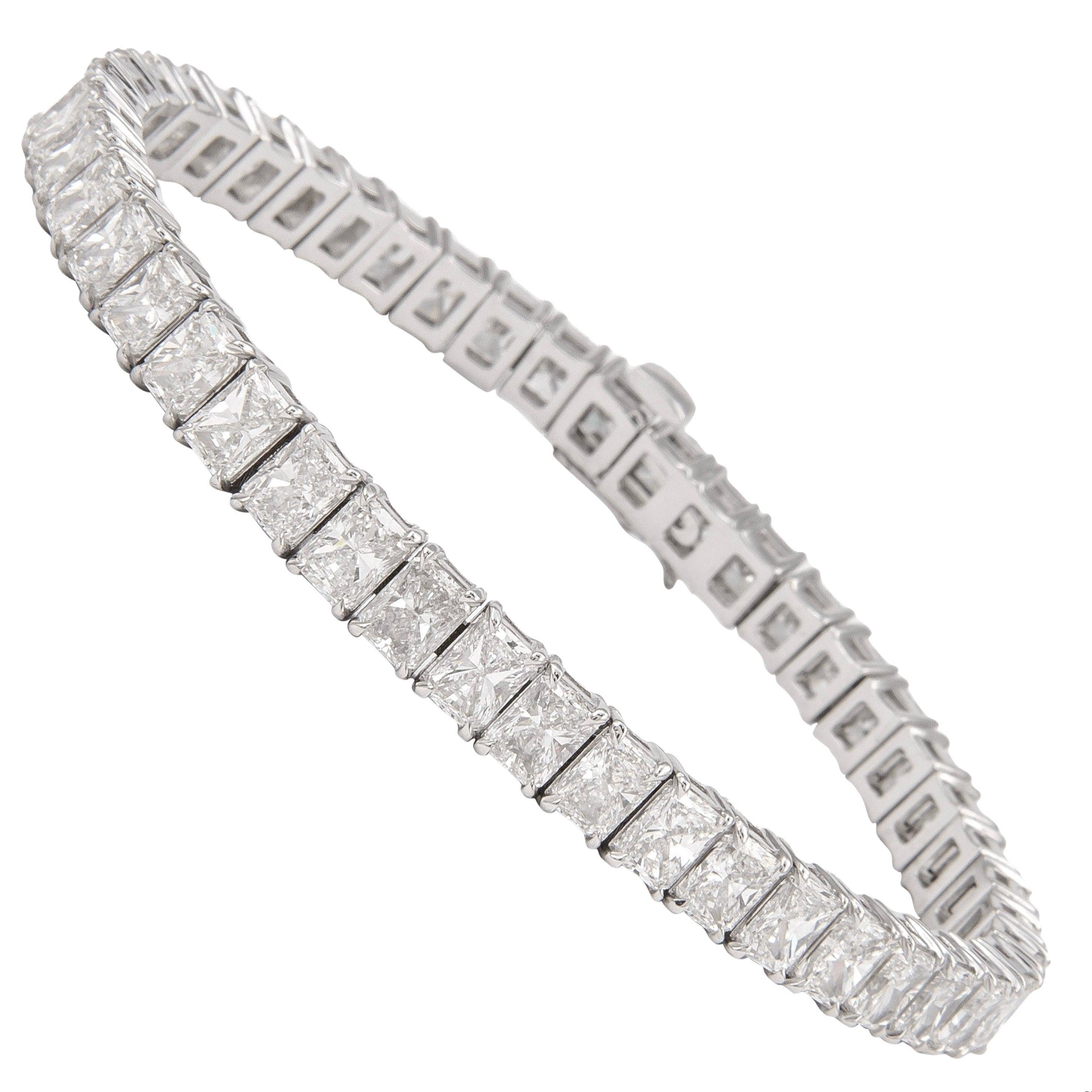 Alexander Beverly Hills Bracelet tennis 18 carats avec diamants radiants de 19,27 carats certifiés GIA