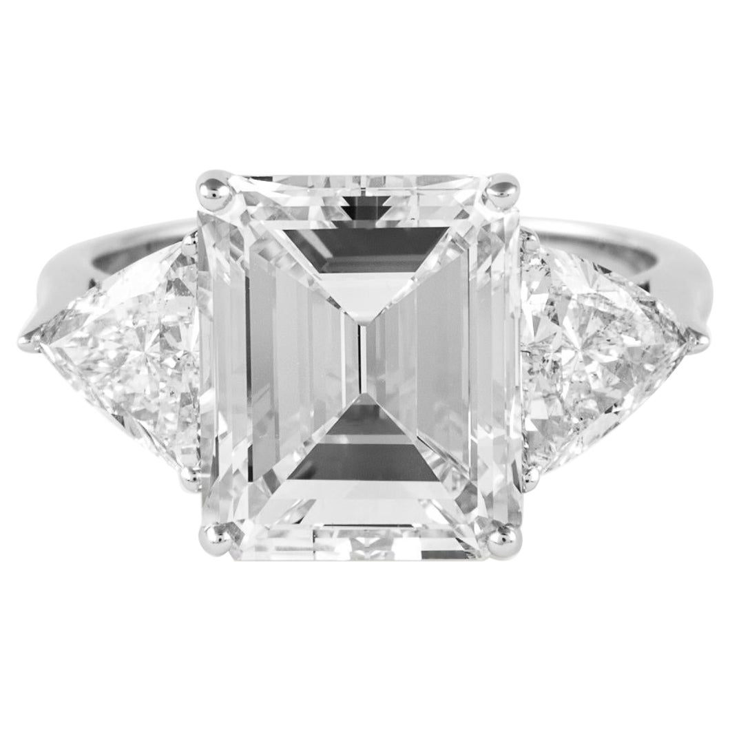 Alexander Beverly Hills Bague 3 pierres GIA 5.20ct VVS2 Emerald Cut Diamond 18k