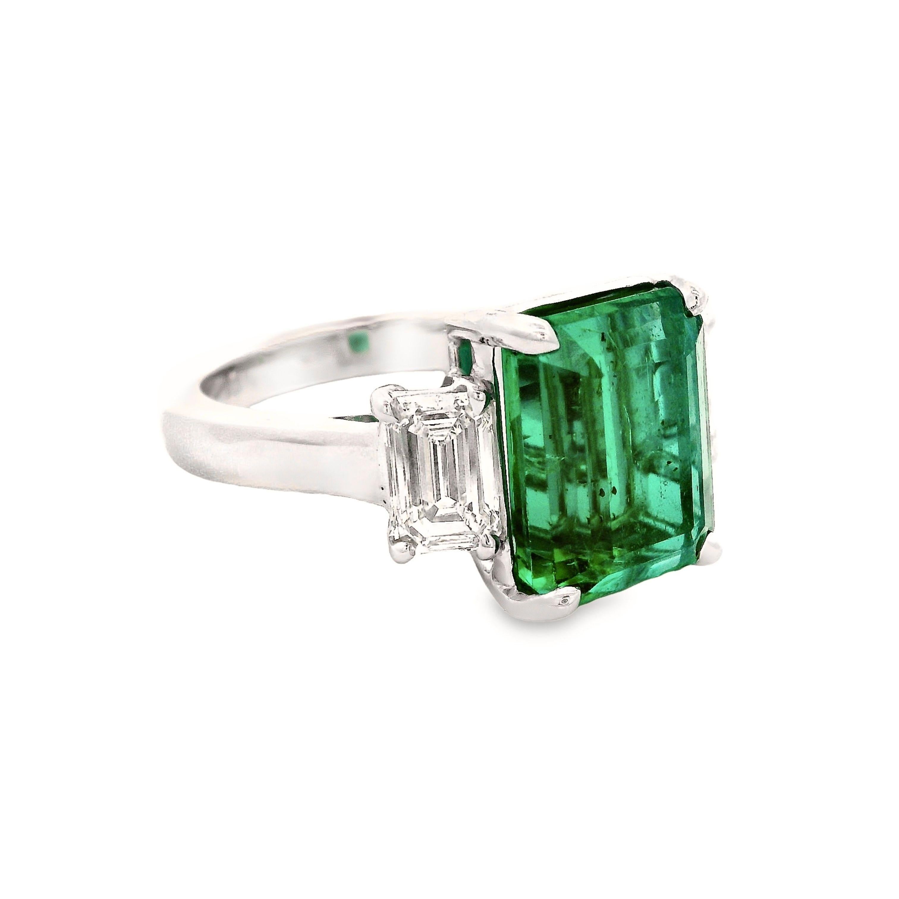 Emerald Cut Alexander Beverly Hills All GIA 5.74ctt Emerald & G IF Diamond 3-Stone Ring 18k For Sale