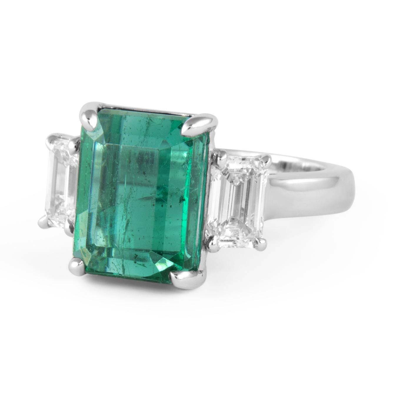 Taglio smeraldo Alexander Beverly Hills Tutto GIA 5,74ctt Smeraldo e G IF Diamante 3 Pietre Anello 18k in vendita
