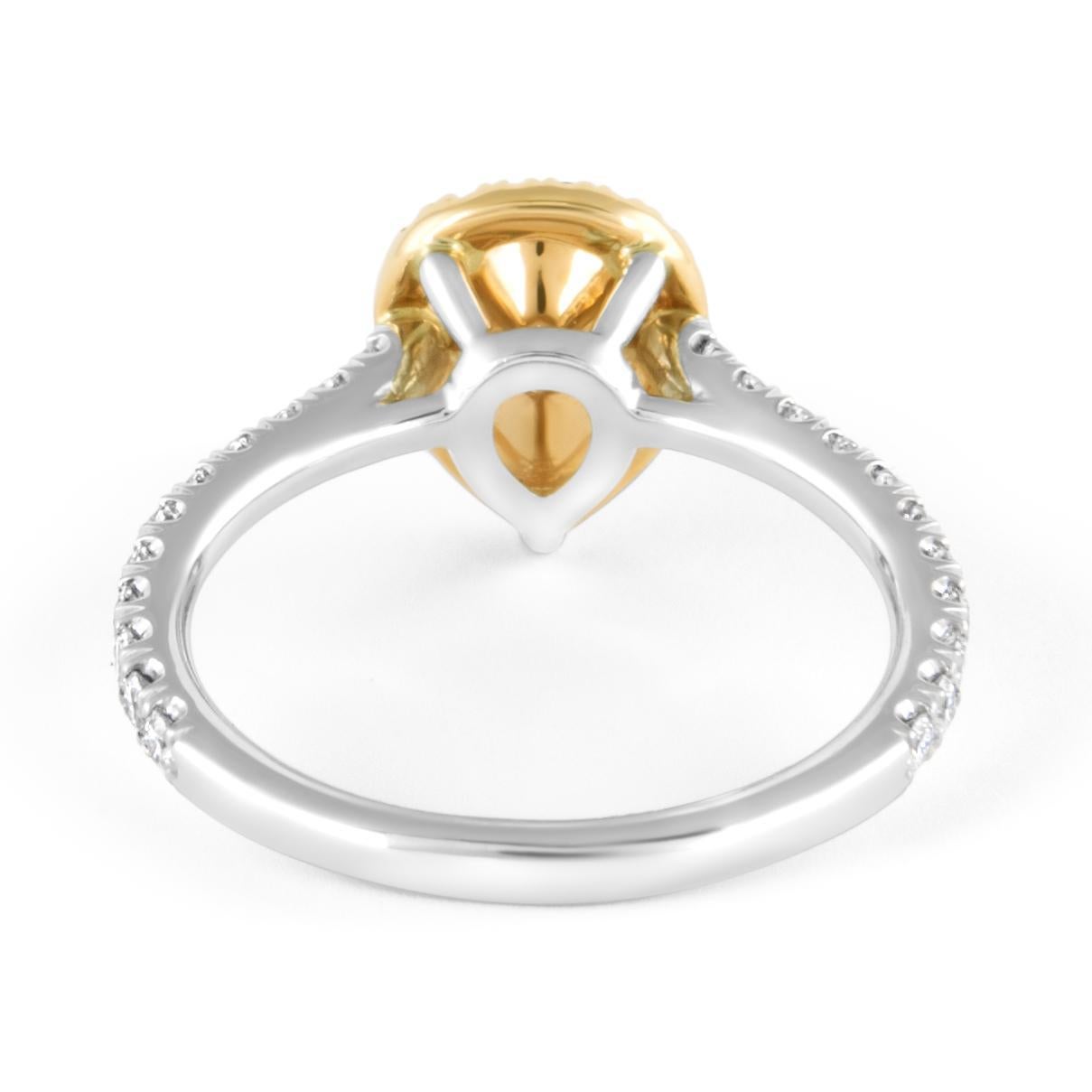 Alexander Beverly Hills GIA 0.76ct Pink Diamond with Halo Ring 18k Neuf - En vente à BEVERLY HILLS, CA