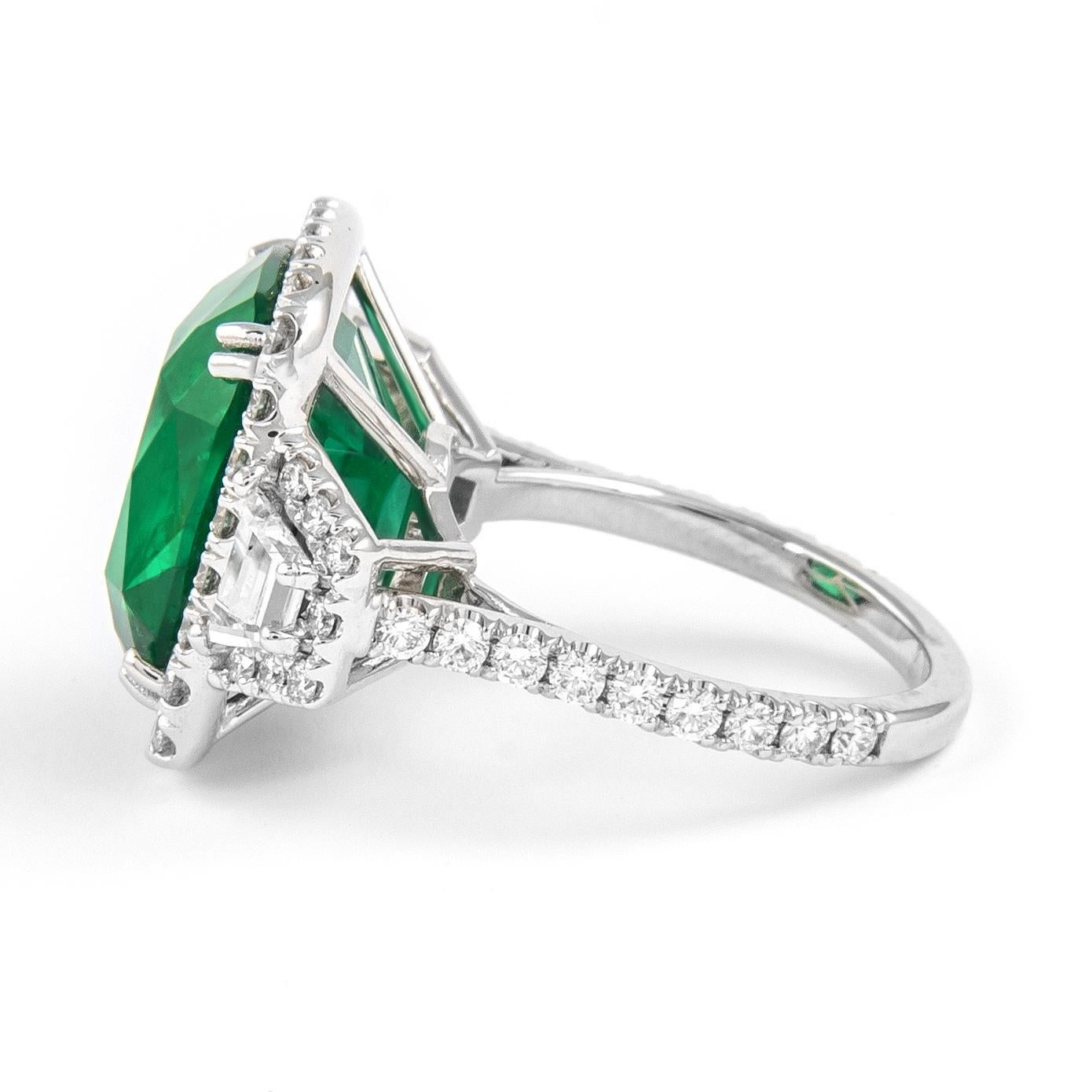 Alexander Beverly Hills GIA 11,24 smeraldi e diamanti Anello con tre pietre 18k In condizioni Nuovo in vendita a BEVERLY HILLS, CA