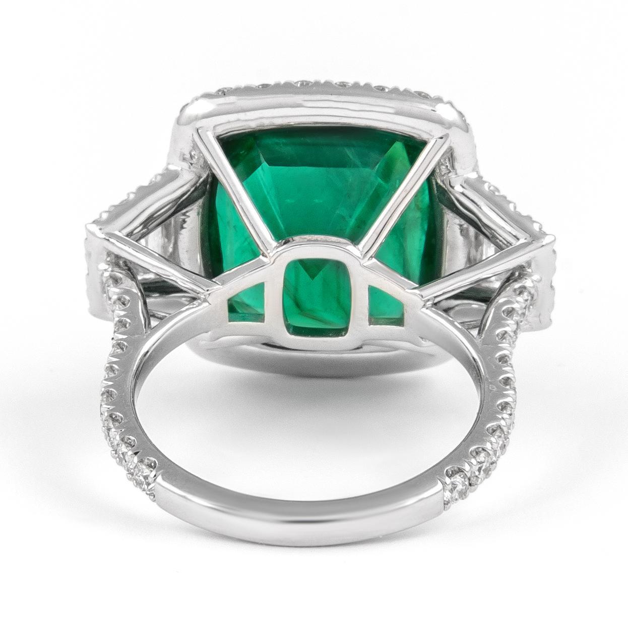 Donna Alexander Beverly Hills GIA 11,24 smeraldi e diamanti Anello con tre pietre 18k in vendita