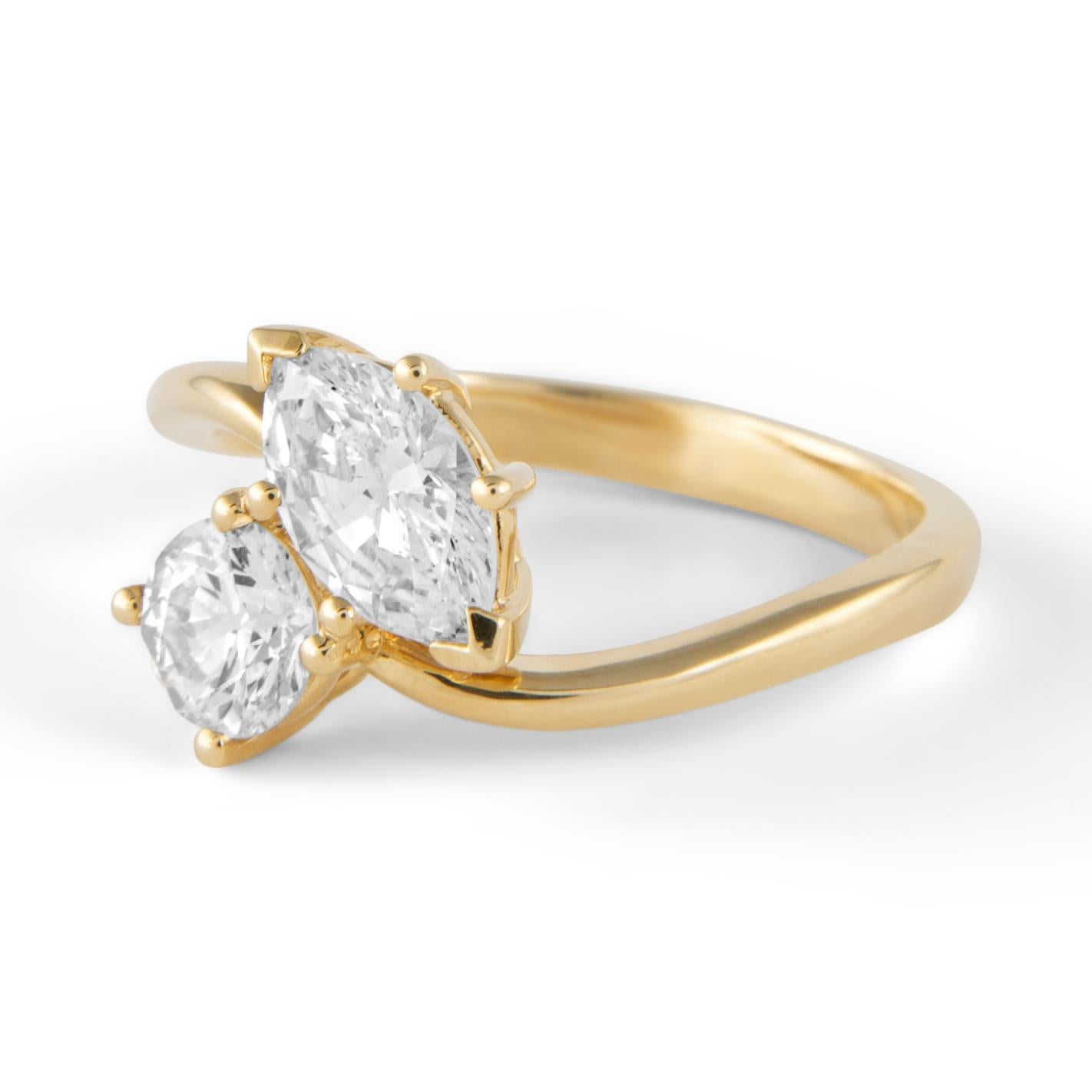 Alexander Beverly Hills GIA Anillo Toi Et Moi de diamantes redondos y marquesa de 1,17 ct 18k Corte marquesa en venta