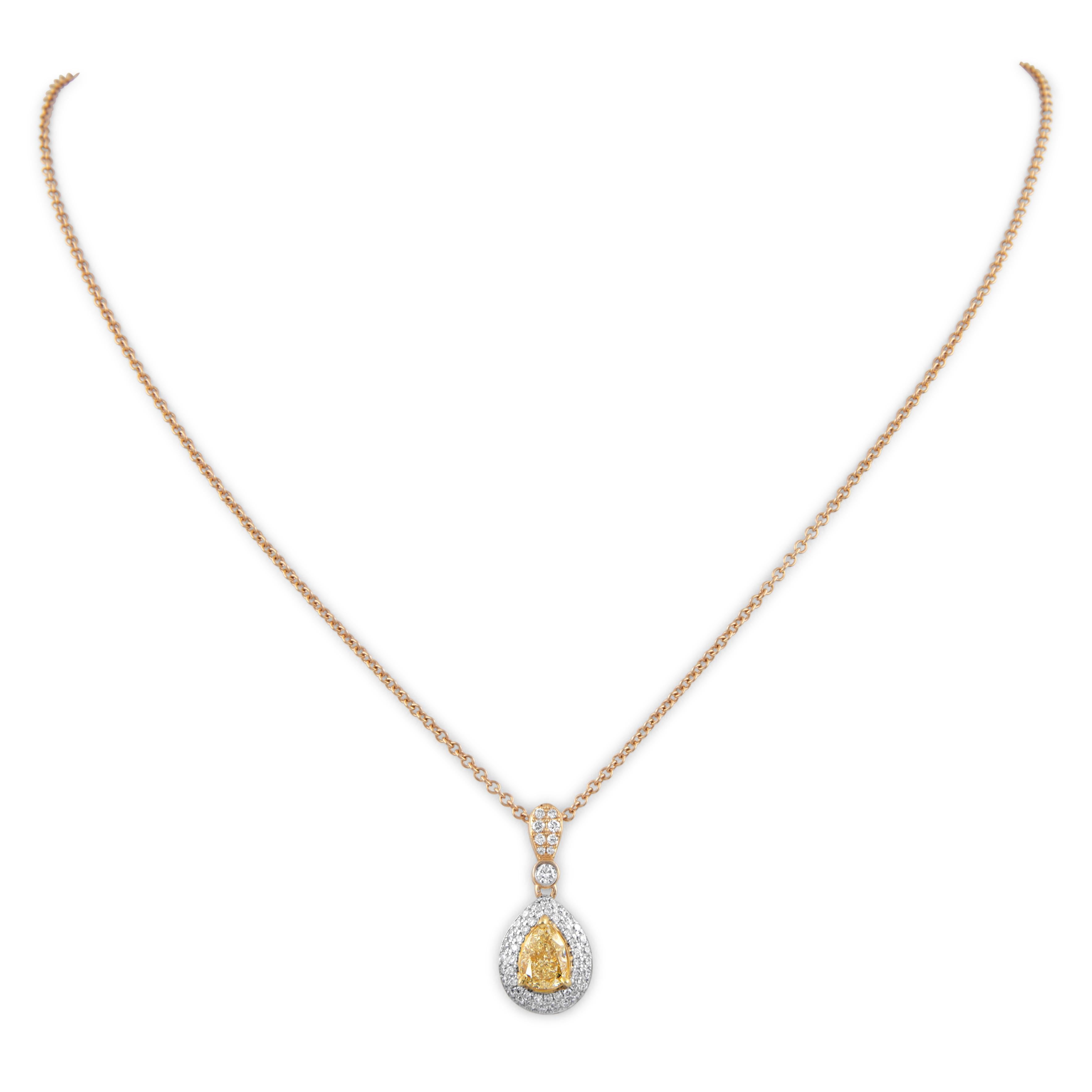 Taille poire Alexander Beverly Hills, collier 18 carats avec diamant jaune clair fantaisie de 1,54 carat certifié GIA en vente