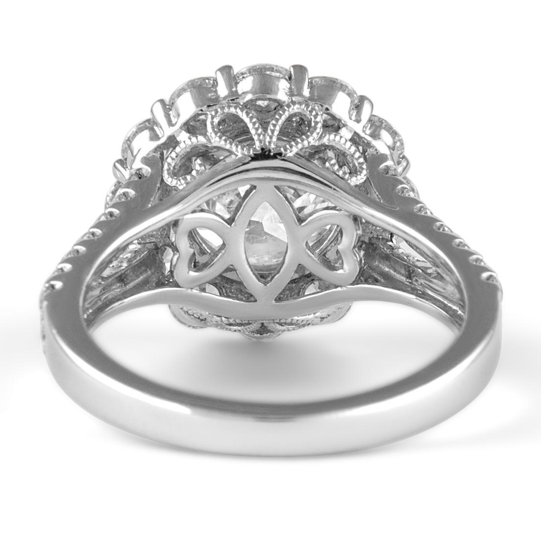De las mujeres Alexander Beverly Hills GIA Diamante redondo de 2,70 ct con halo Anillo de oro blanco de 18 quilates en venta