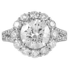 Alexander Beverly Hills GIA Diamante redondo de 2,70 ct con halo Anillo de oro blanco de 18 quilates