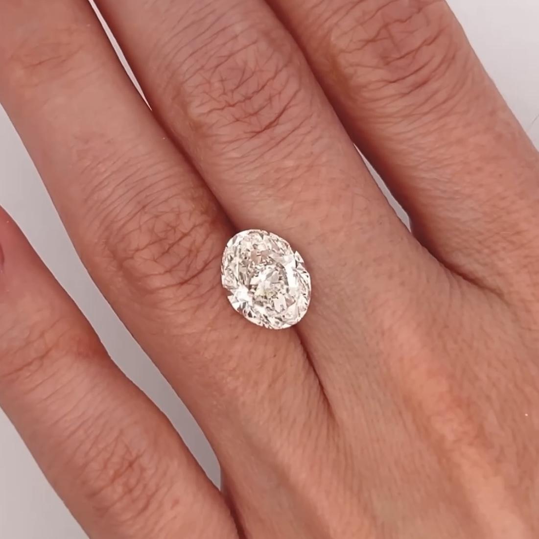 Alexander Beverly Hills GIA 5,00ct Oval Diamant I VVS1 (Zeitgenössisch) im Angebot