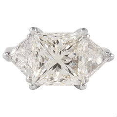 Alexander Beverly Hills Platinring mit 3 Steinen, GIA 6,05 Karat Diamant im Prinzessinnenschliff