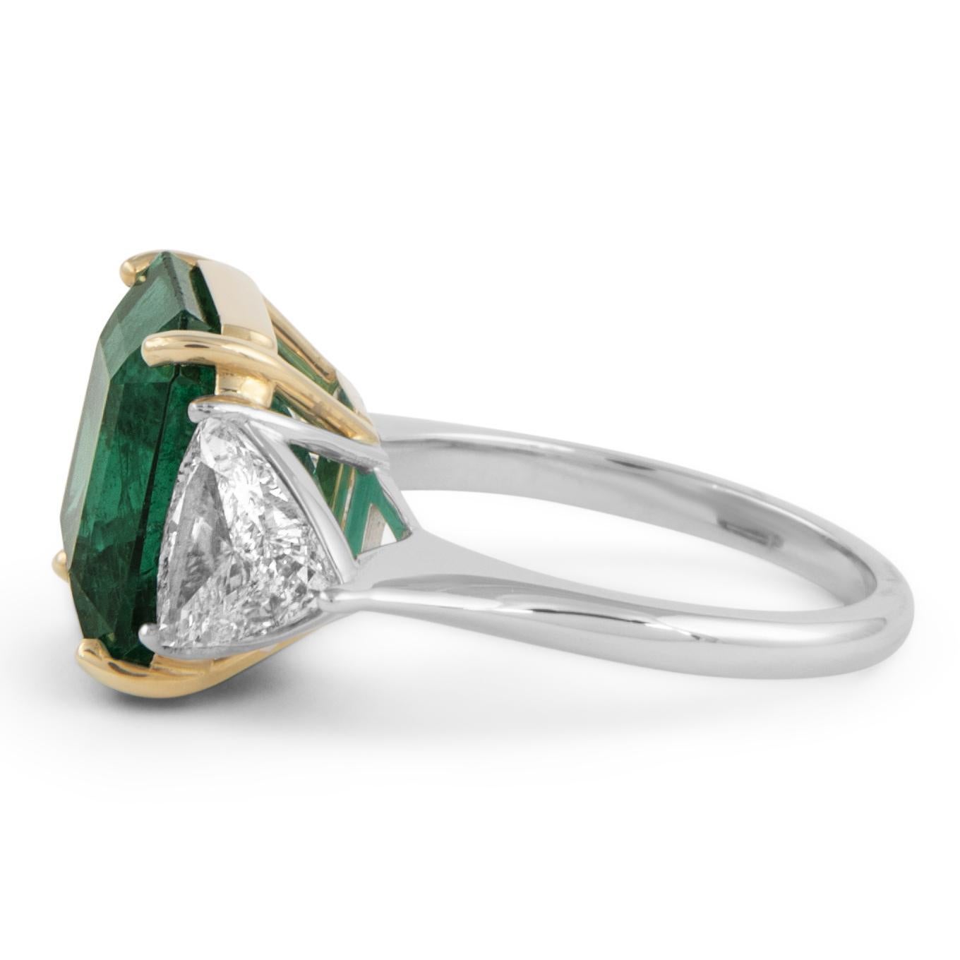 Alexander Beverly Hills GIA 7,58 smeraldo e diamante Anello a 3 pietre in oro bianco 18k In condizioni Nuovo in vendita a BEVERLY HILLS, CA
