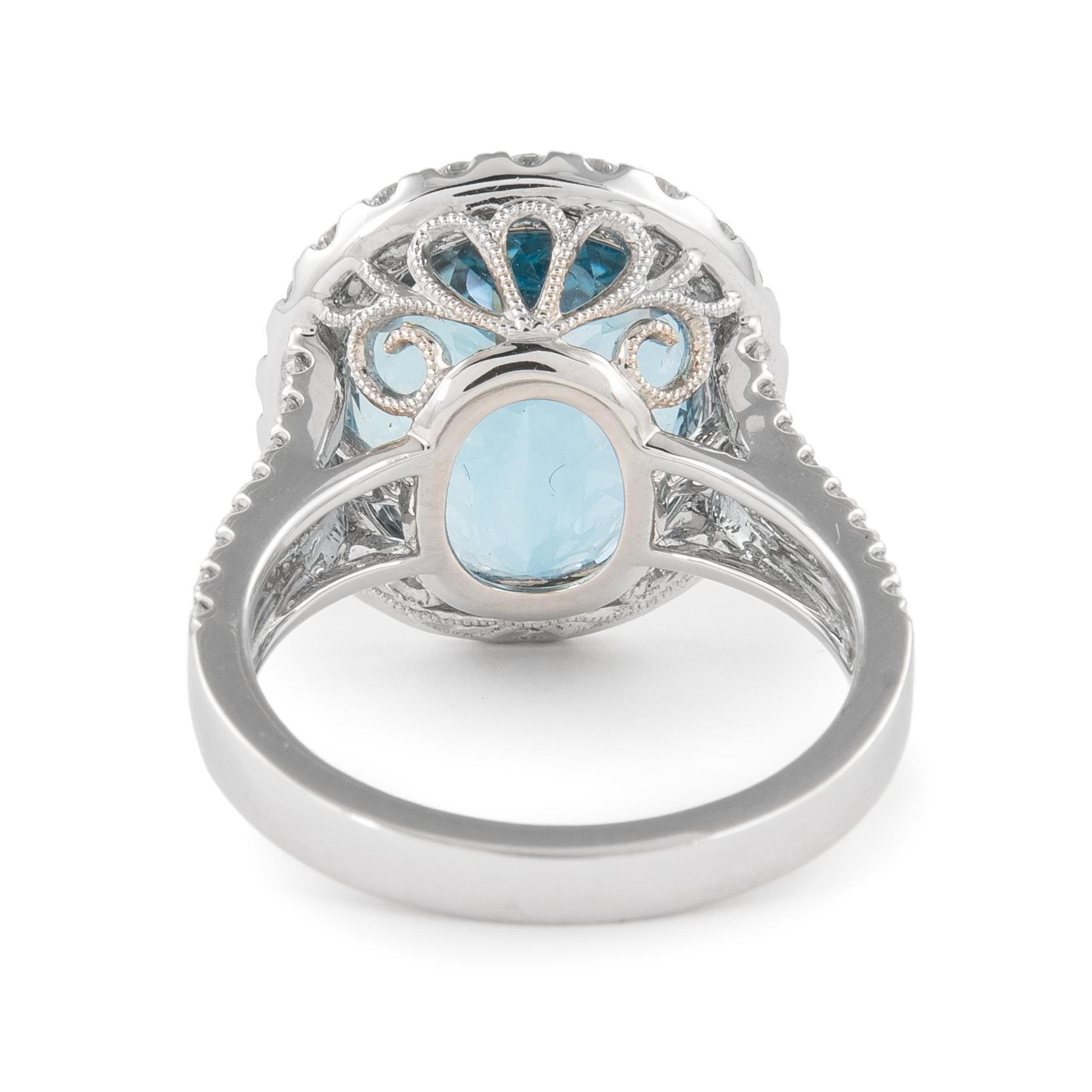 De las mujeres Alexander Beverly Hills GIA 8,20 ct Anillo ovalado de diamantes aguamarina Santa María 18k en venta