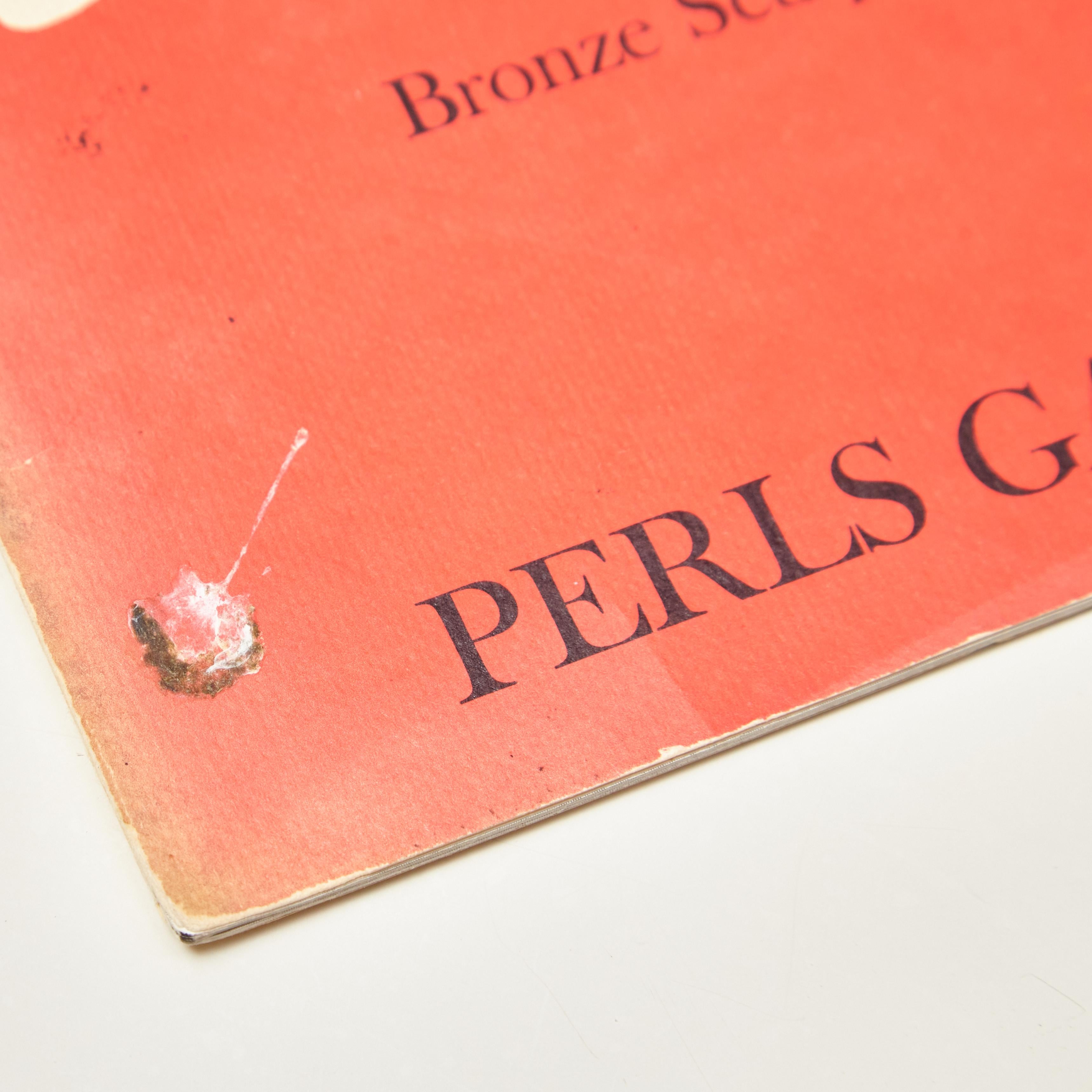 Bronze sculpture book by Alexander Calder for Perl's Galleries.

Manufactured in New York, circa 1950.

In good original condition, with consistent with age and use, preserving a beautiful patina with some scratches.

Dimensions: 
D 0.3 cm x