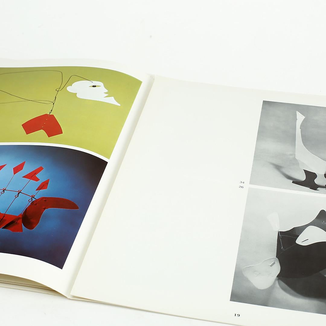 Late 20th Century Alexander Calder ‘Derrière Le Miroir’ Portfolio of 5 Lithographs by Maeght 1976