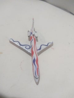 Alexander Calder diseñó el avión Braniff Airlines 1/600