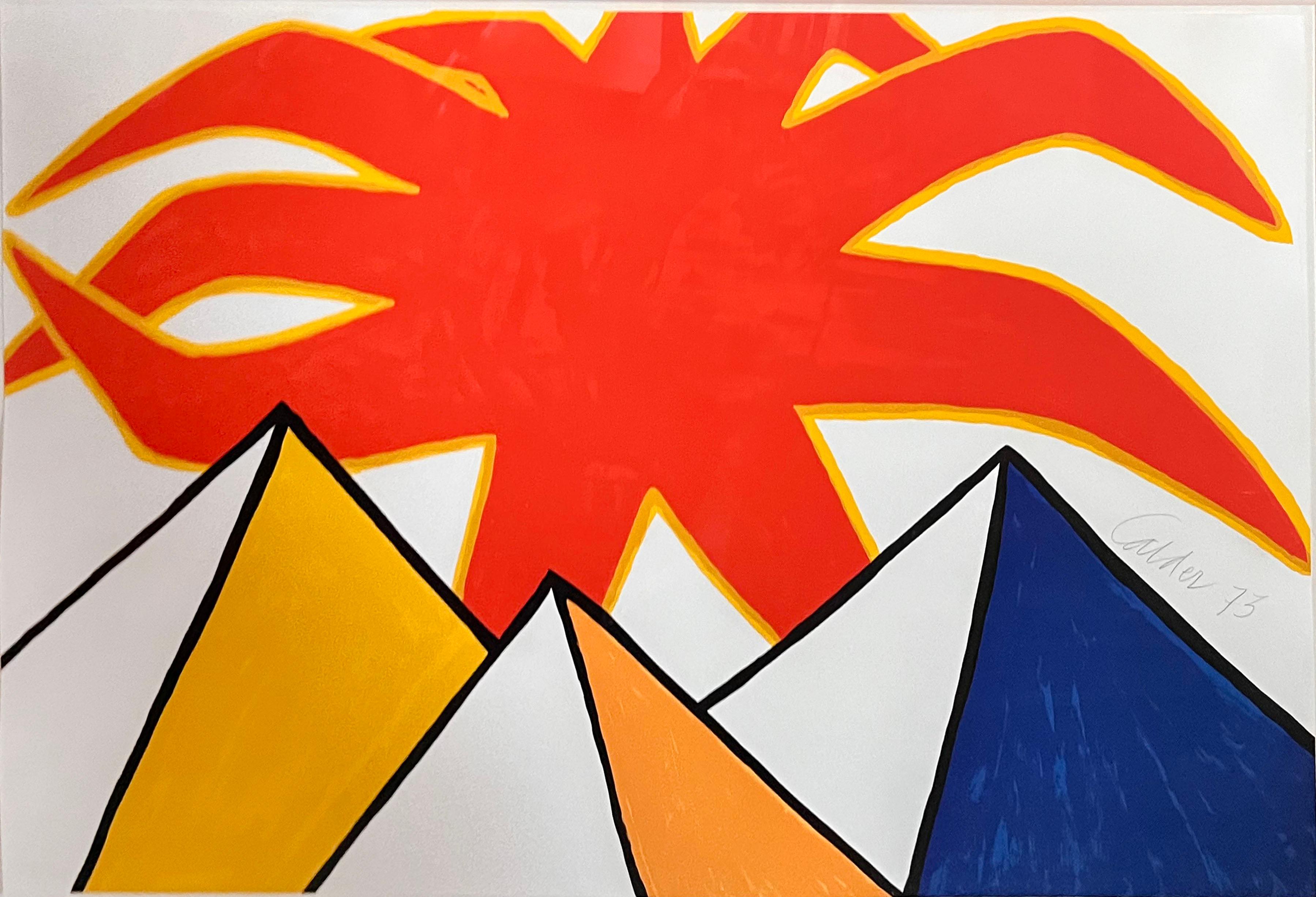 PYRAMIDS UND SUN – Print von Alexander Calder
