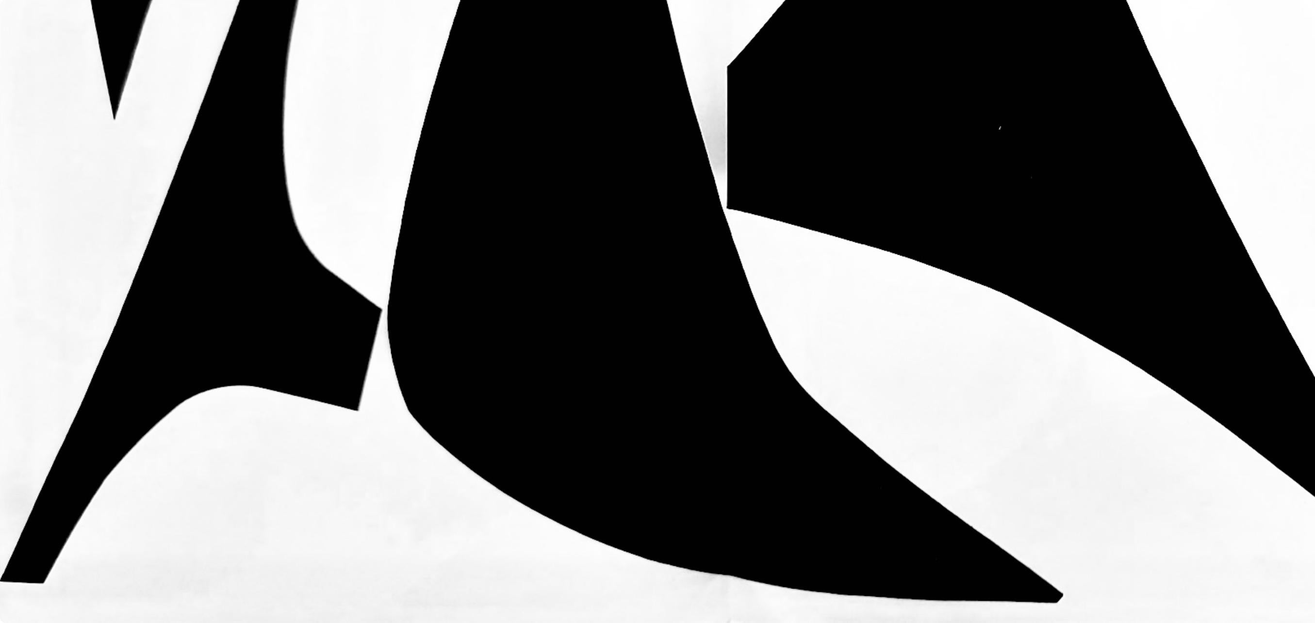 Sans titre, Derrière le miroir - Still-Life Print Blanco de Alexander Calder