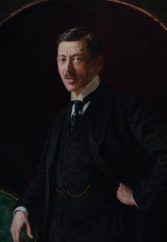 Portrait Art Nouveau d'un homme élégant avec épingle à cravate en diamant et trèfle. Signé.