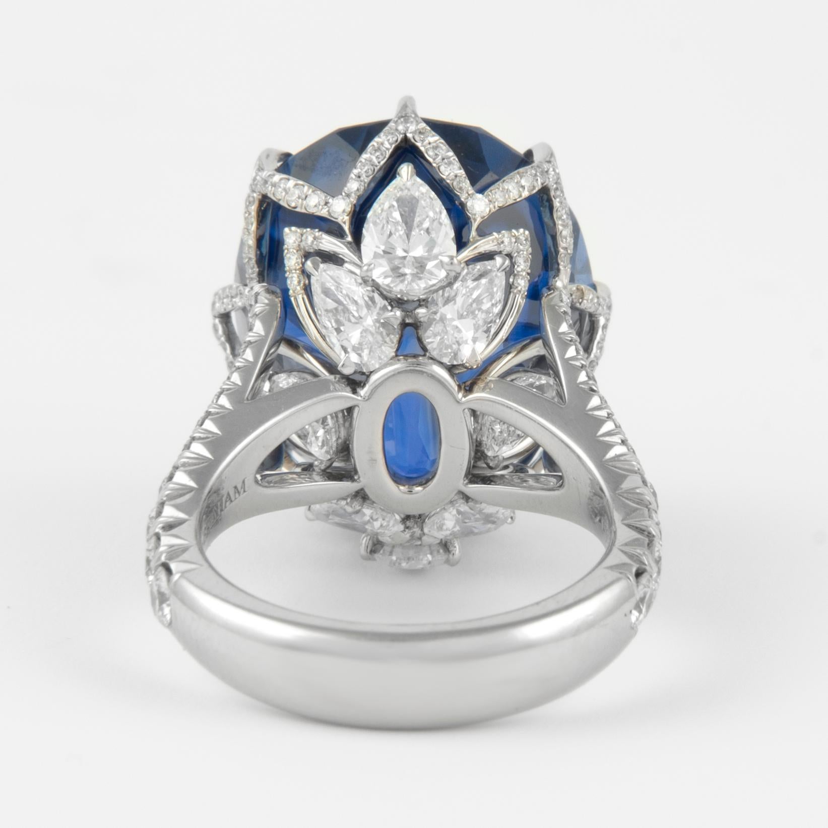 Women's Alexander GIA & AGL 37.52ct Ceylon Sapphire with Diamonds Platinum Ring For Sale