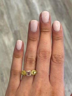 Alexander GIA Certificado 1.08ctt Fancy Purplish Pink Diamond Anillo de Tres Piedras 18k