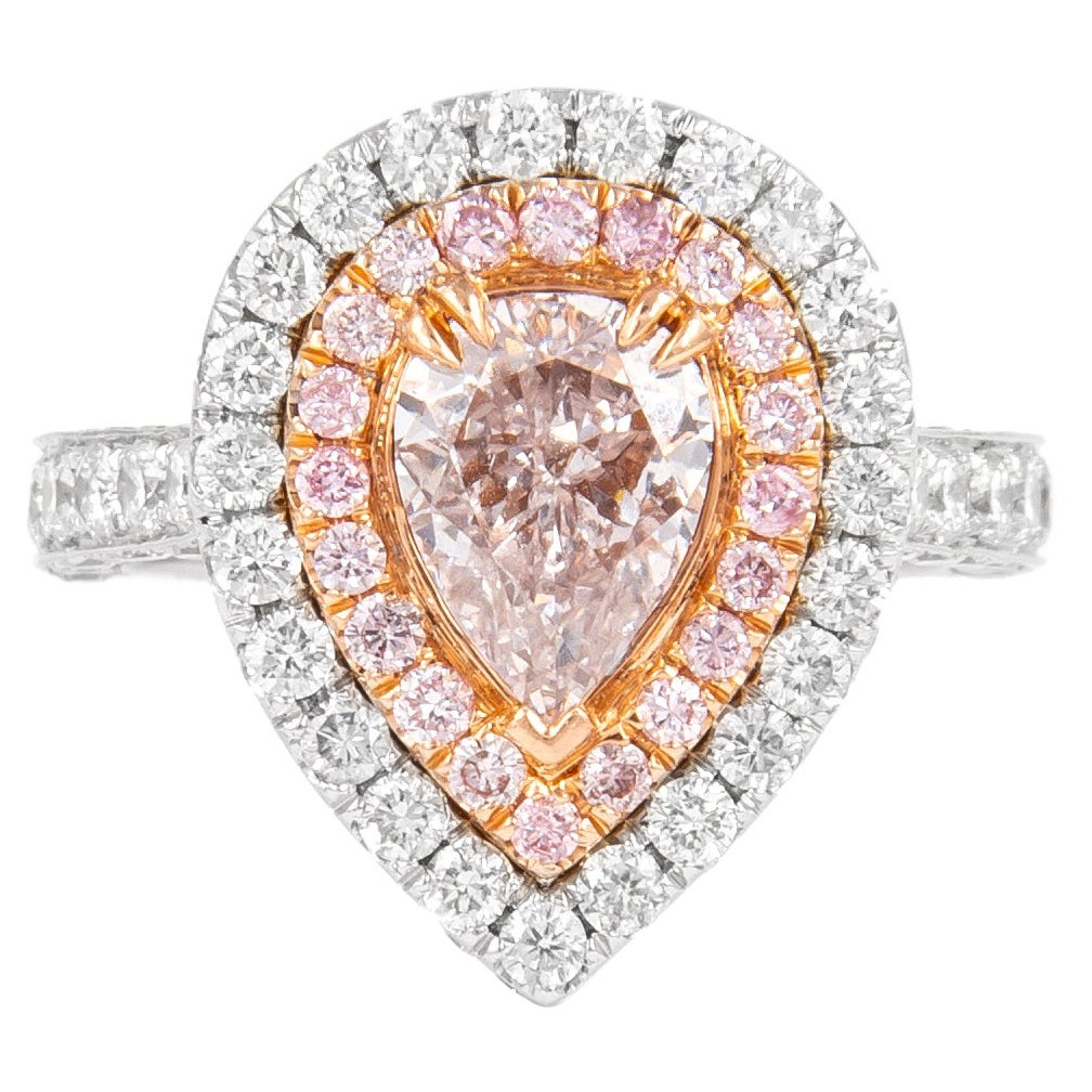 Alexander GIA Certified 1.50ct Pink Diamond con anello aureola in oro 18k bicolore