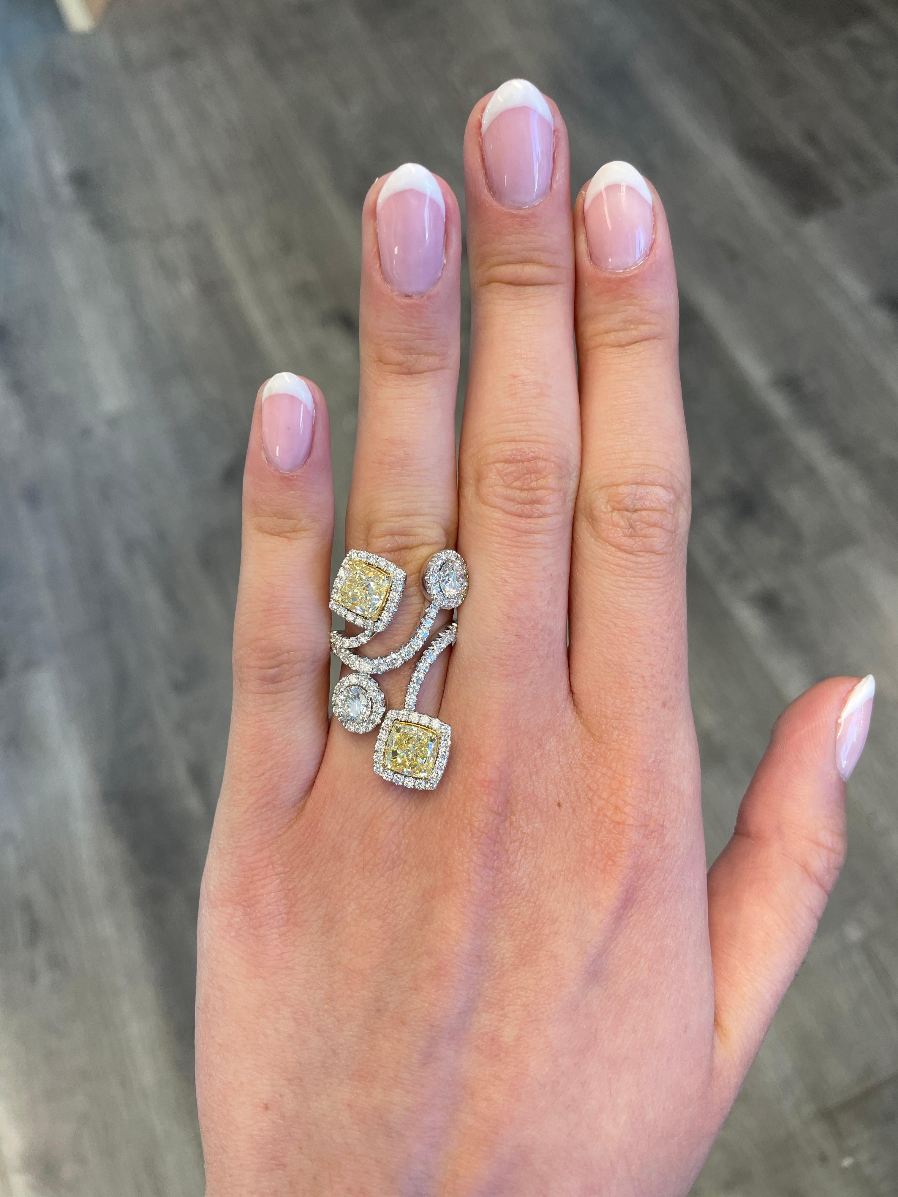 Modern multi yellow YZ diamonds open shank with 2 GIA reports. High jewelry by Alexander Beverly Hills.
6.40 carats total diamond weight.
2 cushion cut diamonds, 3.70 carats total. One stone Y/Z color and the other WX, one stone VVS1 and the other