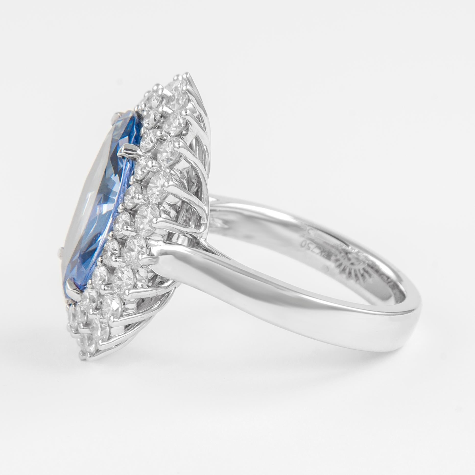Alexander GIA zertifizierter 8,96 Karat unbehandelter Ceylon Saphir mit Diamanten Ring 18k im Zustand „Neu“ im Angebot in BEVERLY HILLS, CA