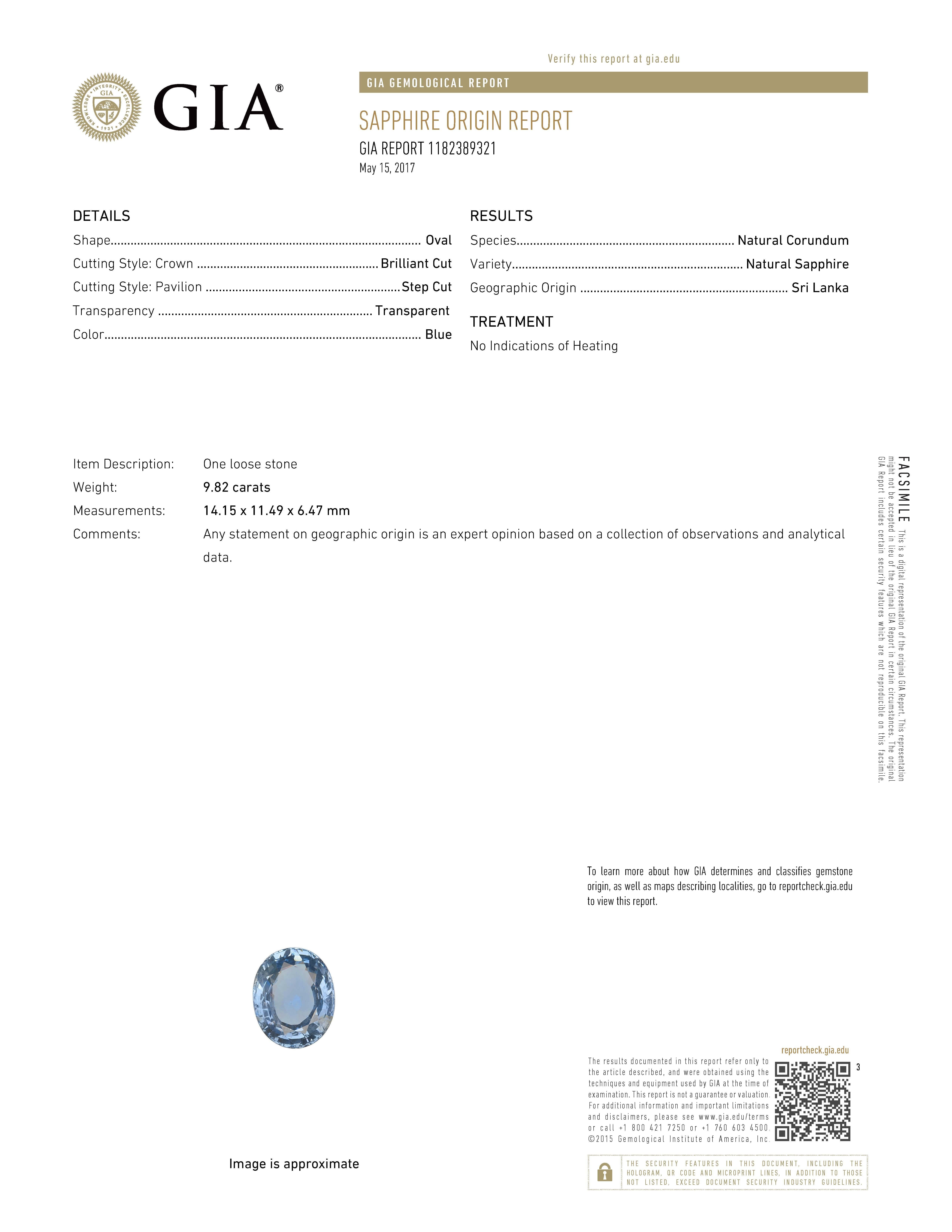 Atemberaubende ungeheizte Ceylon-Saphir Drei-Stein mit doppelter Diamant Halo und Diamant-Halskette, GIA zertifiziert. Von Alexander Beverly Hills. 
11.06 Karat Gesamtgewicht der Edelsteine.
9.82 Karat ovaler Saphir, nicht erhitzt, Herkunft Sri