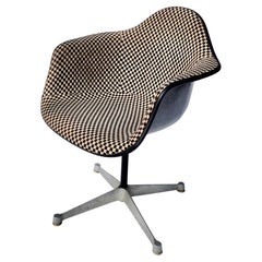 Alexander Girard Charles Eames Shell Chair Herman Miller Aluminum Group