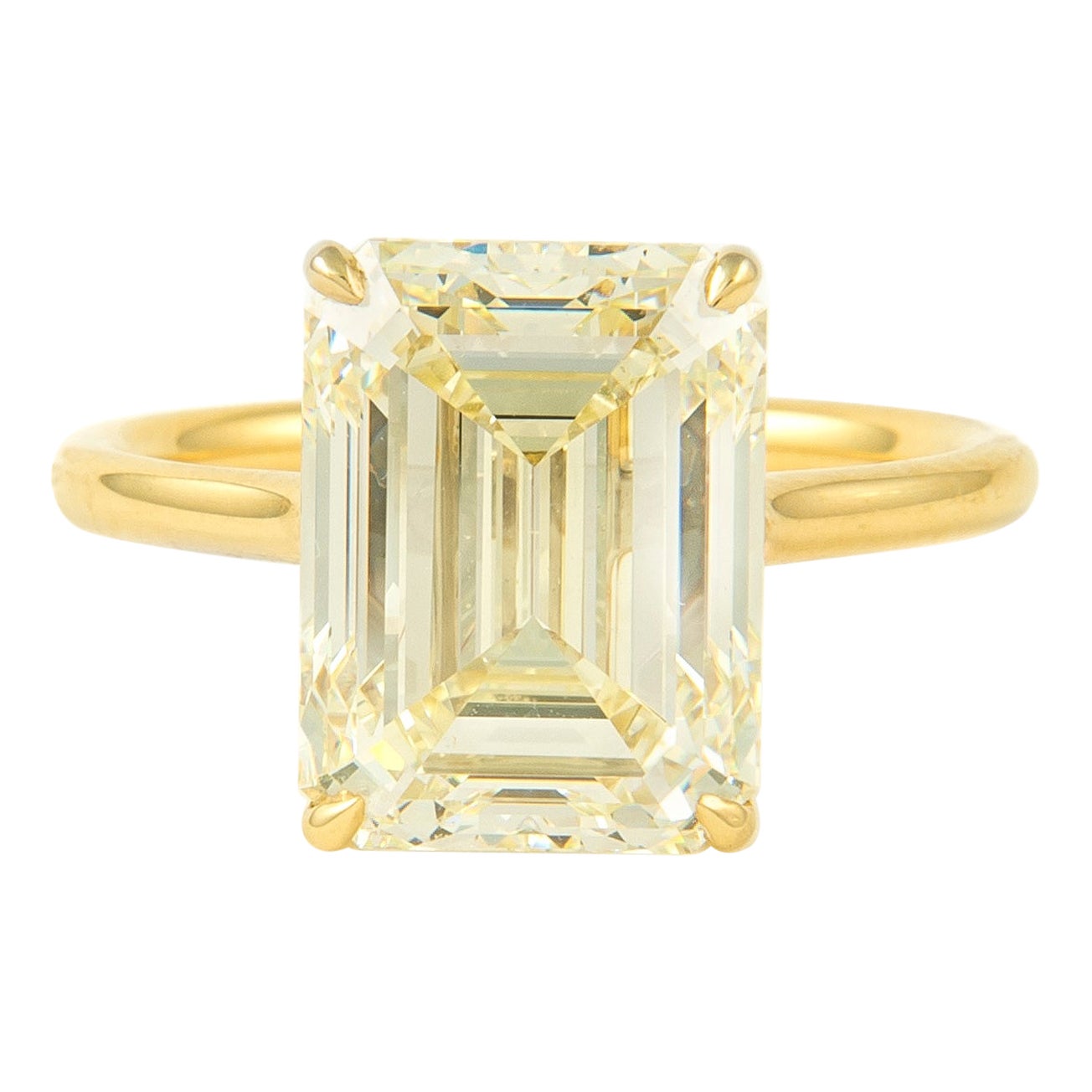 Alexander HRD, bague solitaire en or jaune 18 carats avec diamant taille émeraude de 6,02 carats