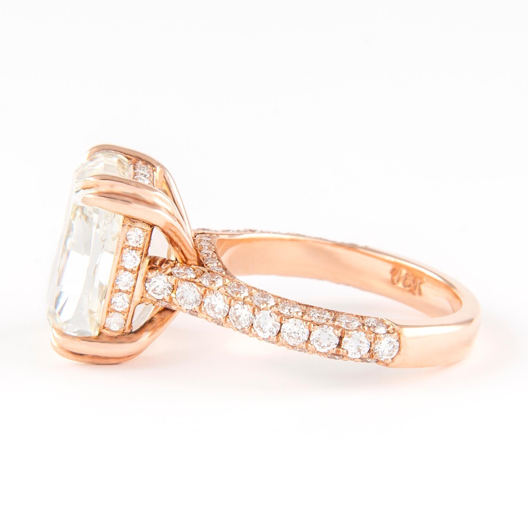 Alexander HRD Certified 10.01ct Cushion Diamond Solitaire Ring 18k Rose Gold In New Condition For Sale In BEVERLY HILLS, CA
