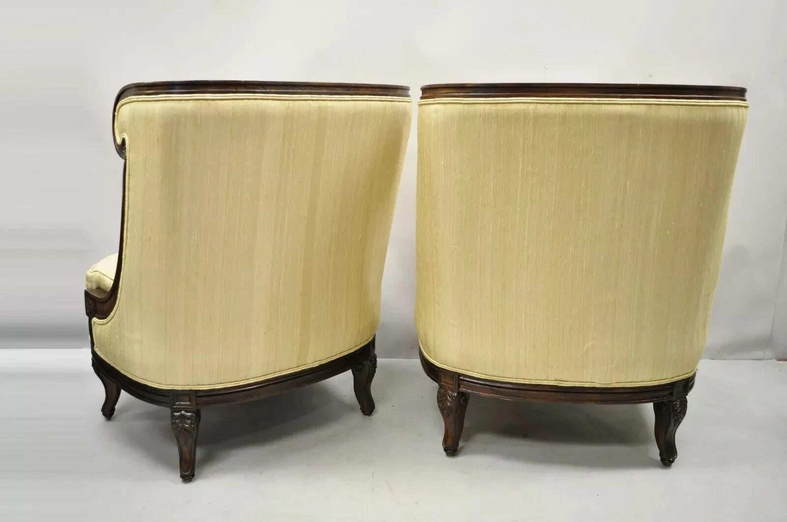 Alexander & John Richard Chaises longues à dossier surdimensionné en forme de tonneau - une paire en vente 2