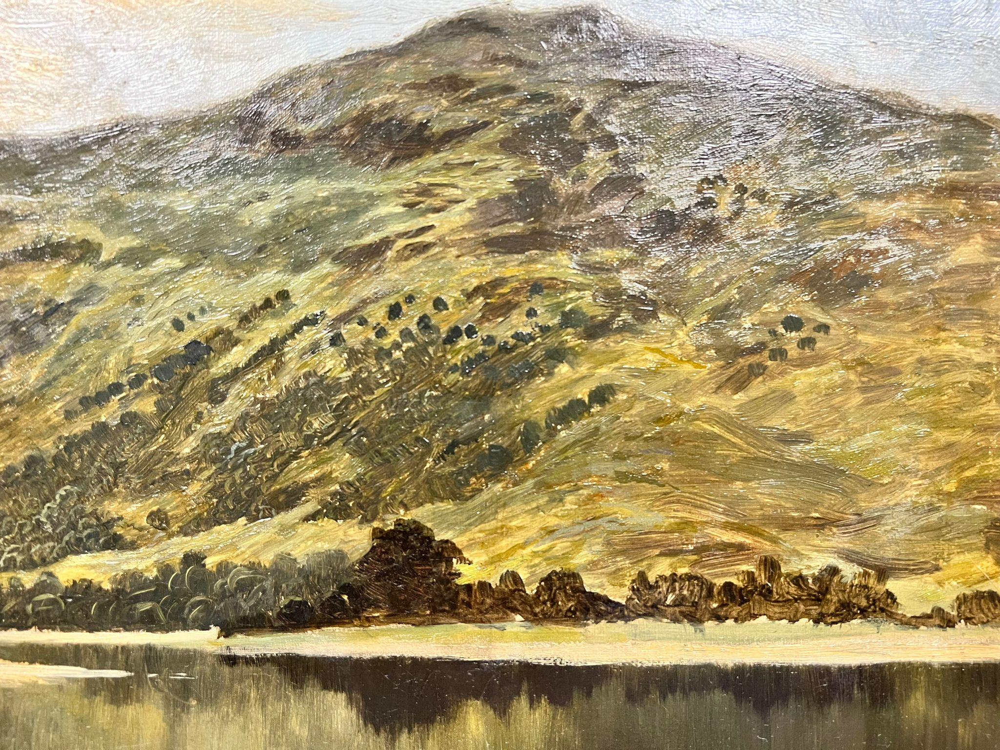 Fine peinture à l'huile écossaise victorienne Loch Achray Highland Mountain Loch Scene  en vente 2