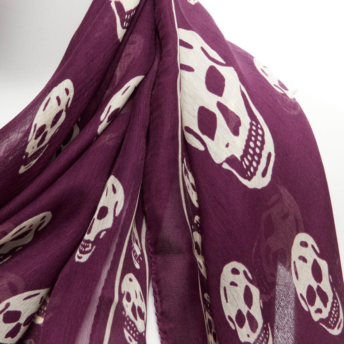 ALEXANDER MCQUEEN 100% silk purple cream skull print logo scarf 3