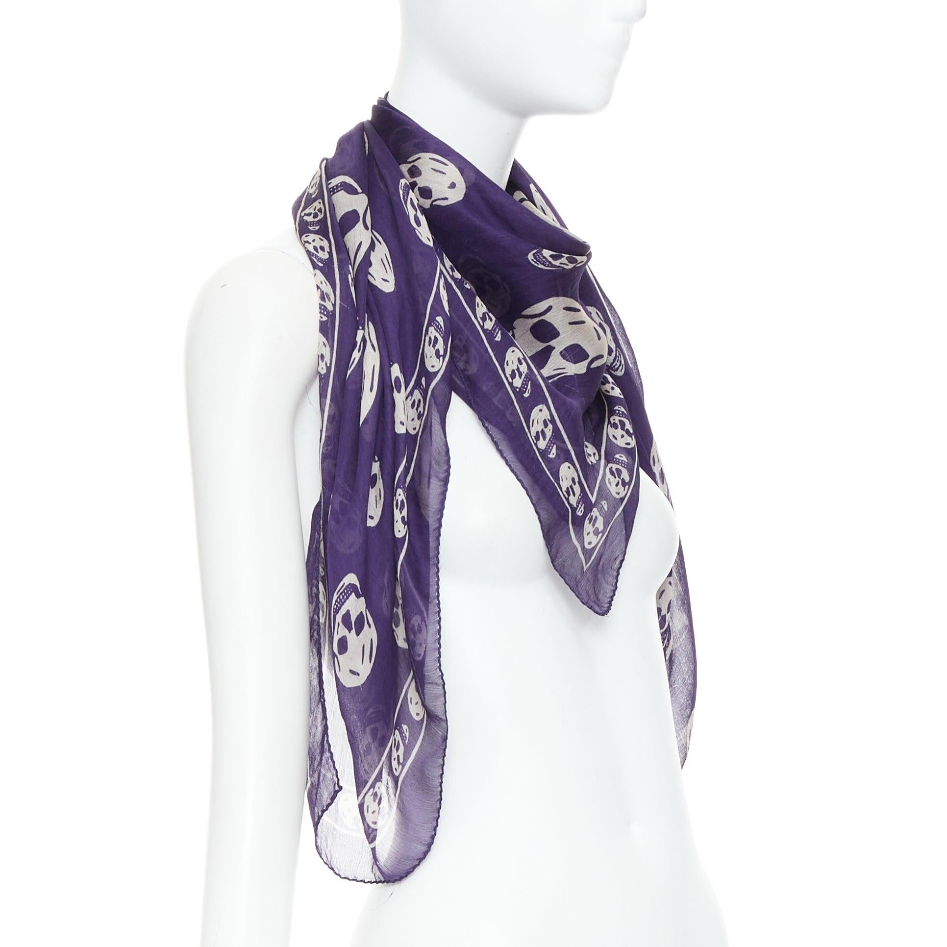 Gray ALEXANDER MCQUEEN 100% silk skull printed purple off white boho scarf For Sale