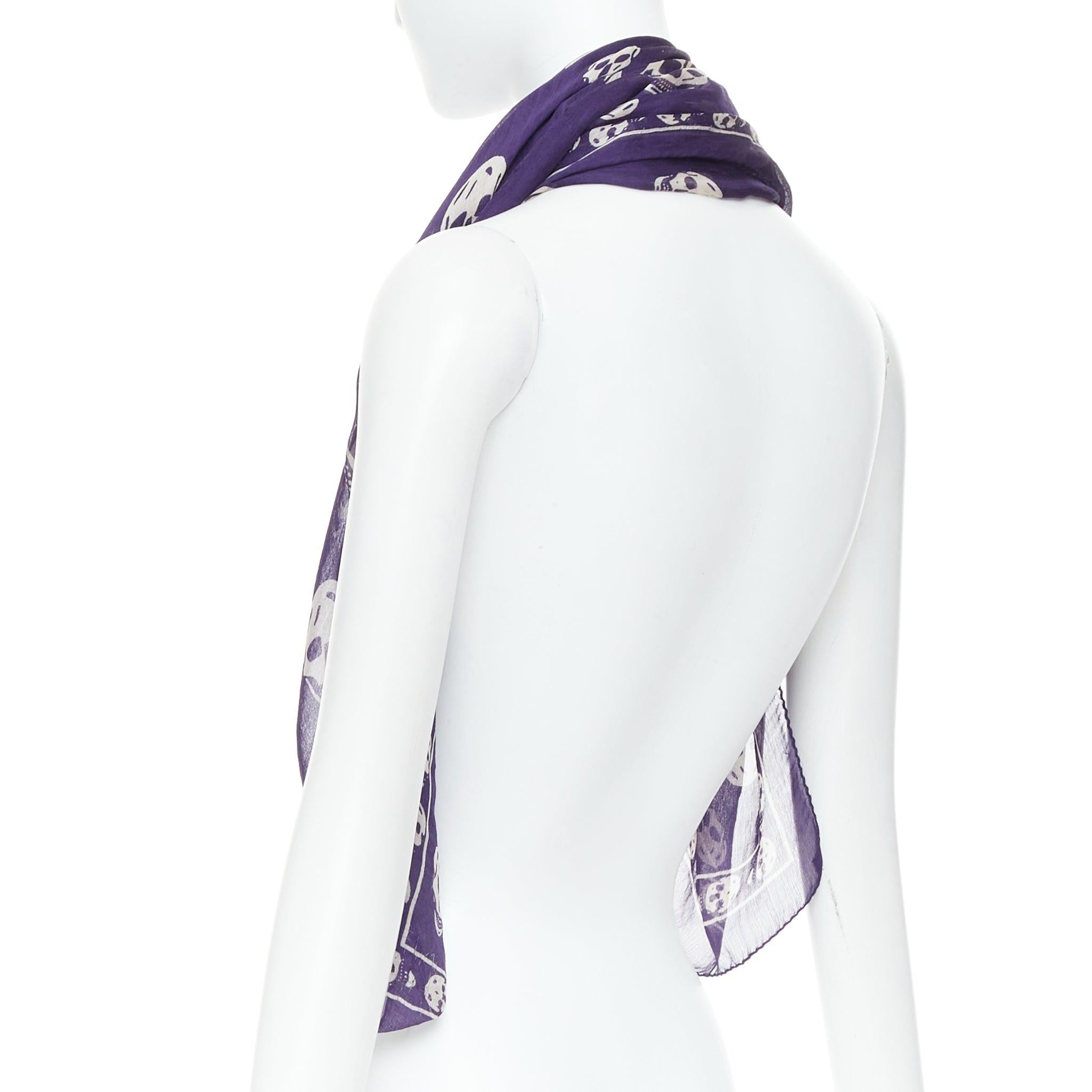 ALEXANDER MCQUEEN 100% silk skull printed purple off white boho scarf For Sale 1